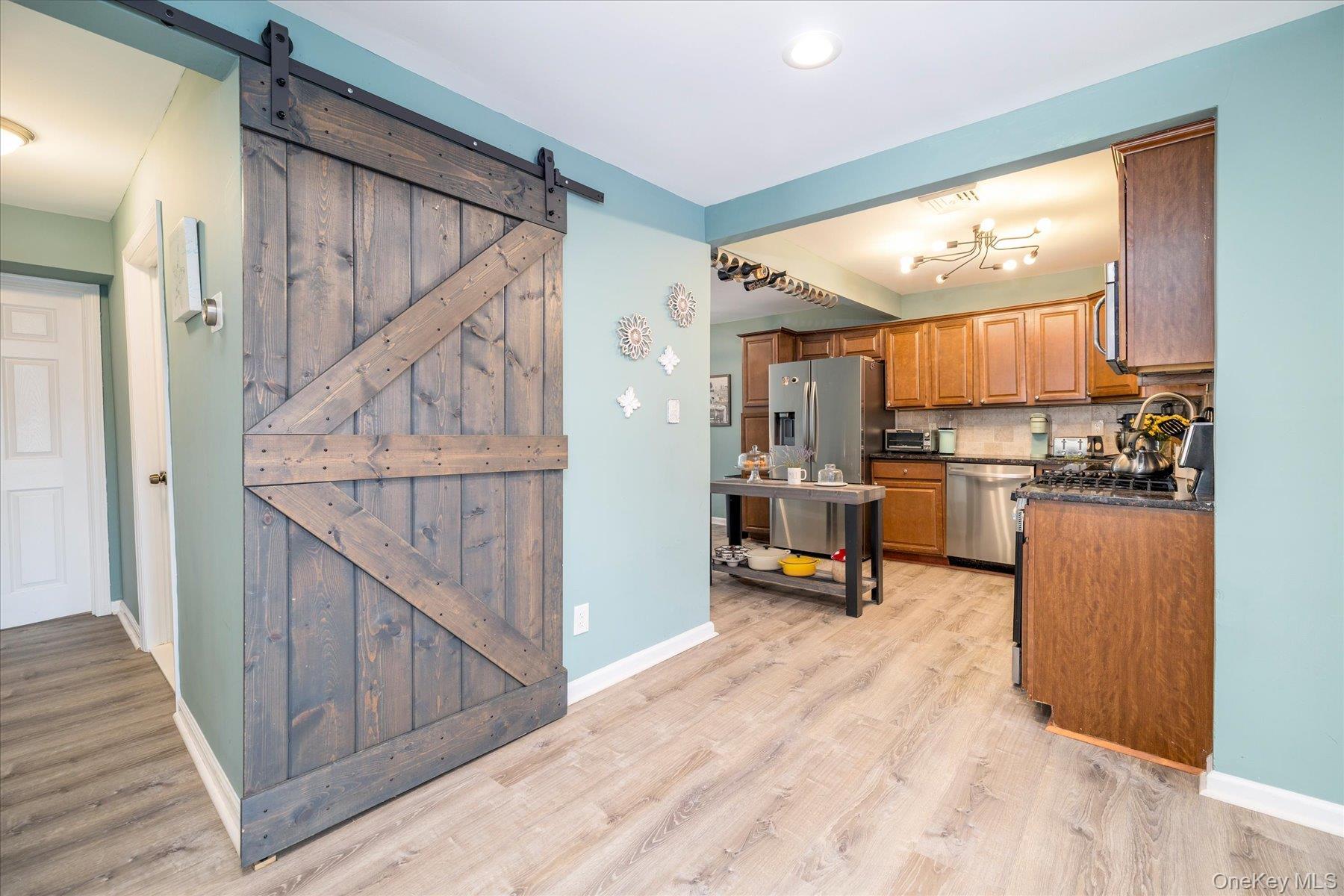 Single Family Radcliffe Road Nassau County, NY 11558, MLS-1025949-7