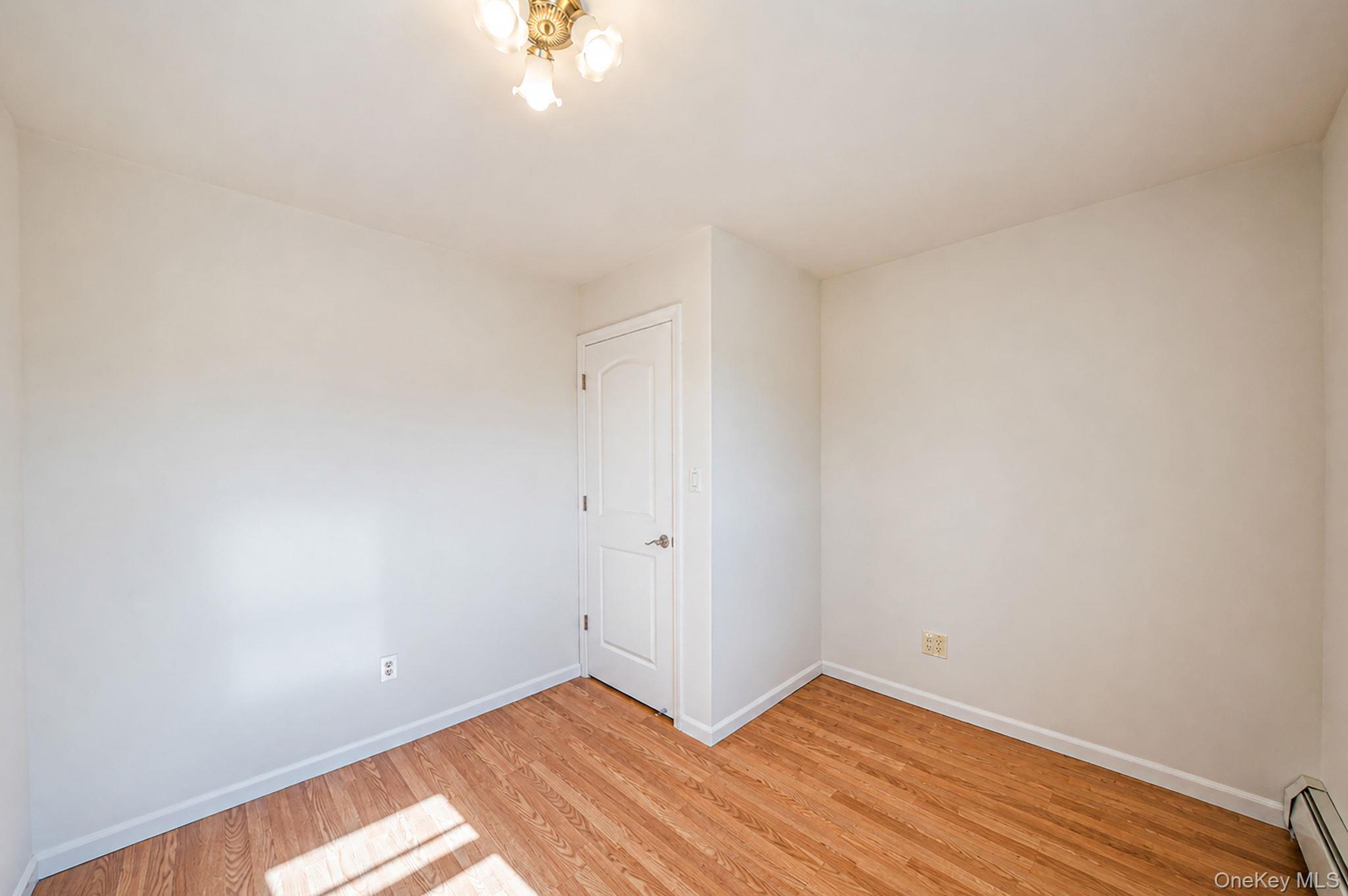 Single Family Ranch Lane Nassau County, NY 11756, MLS-1025970-27