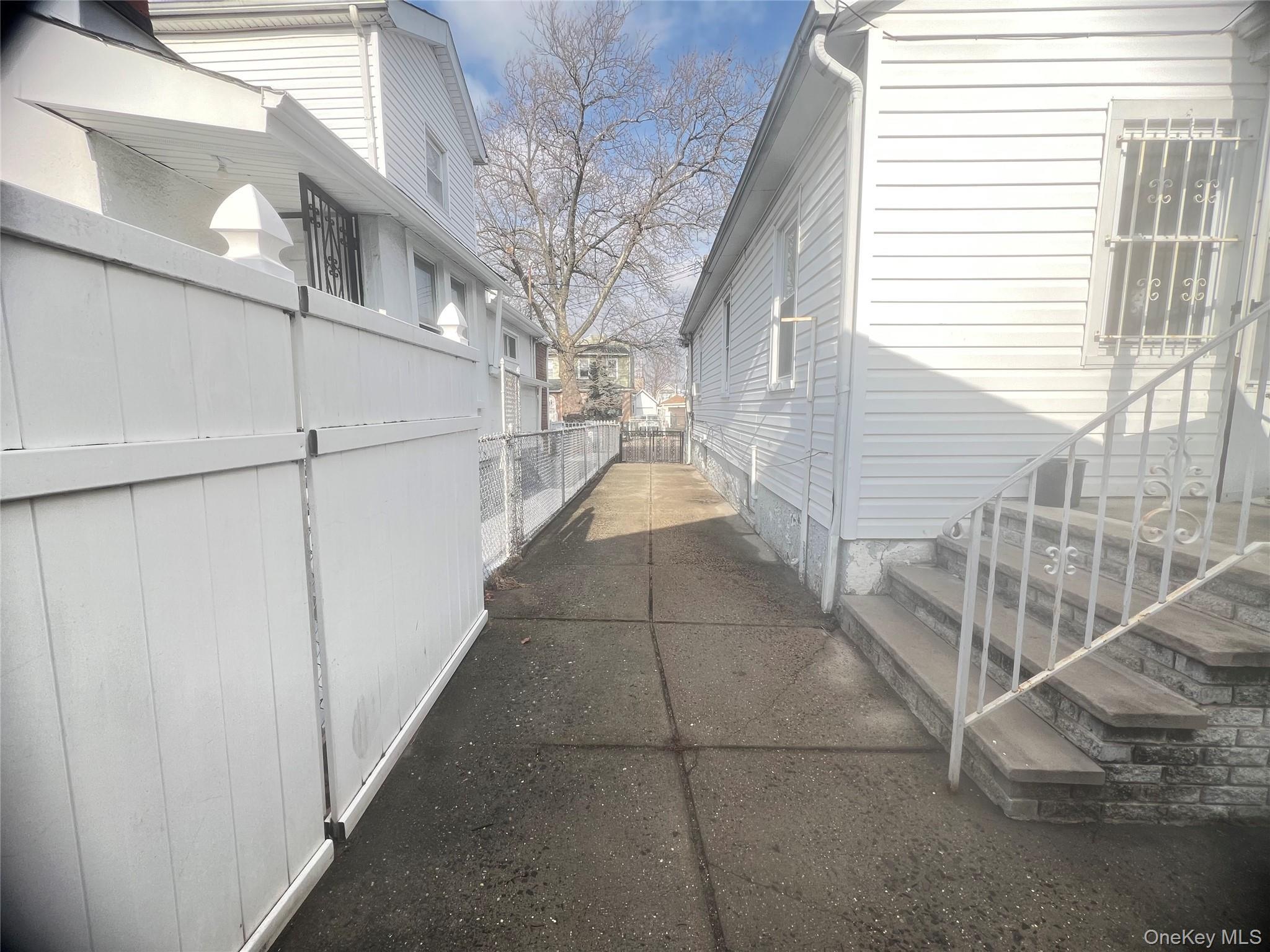 Single Family 103rd Queens, NY 11419, MLS-1025994-12