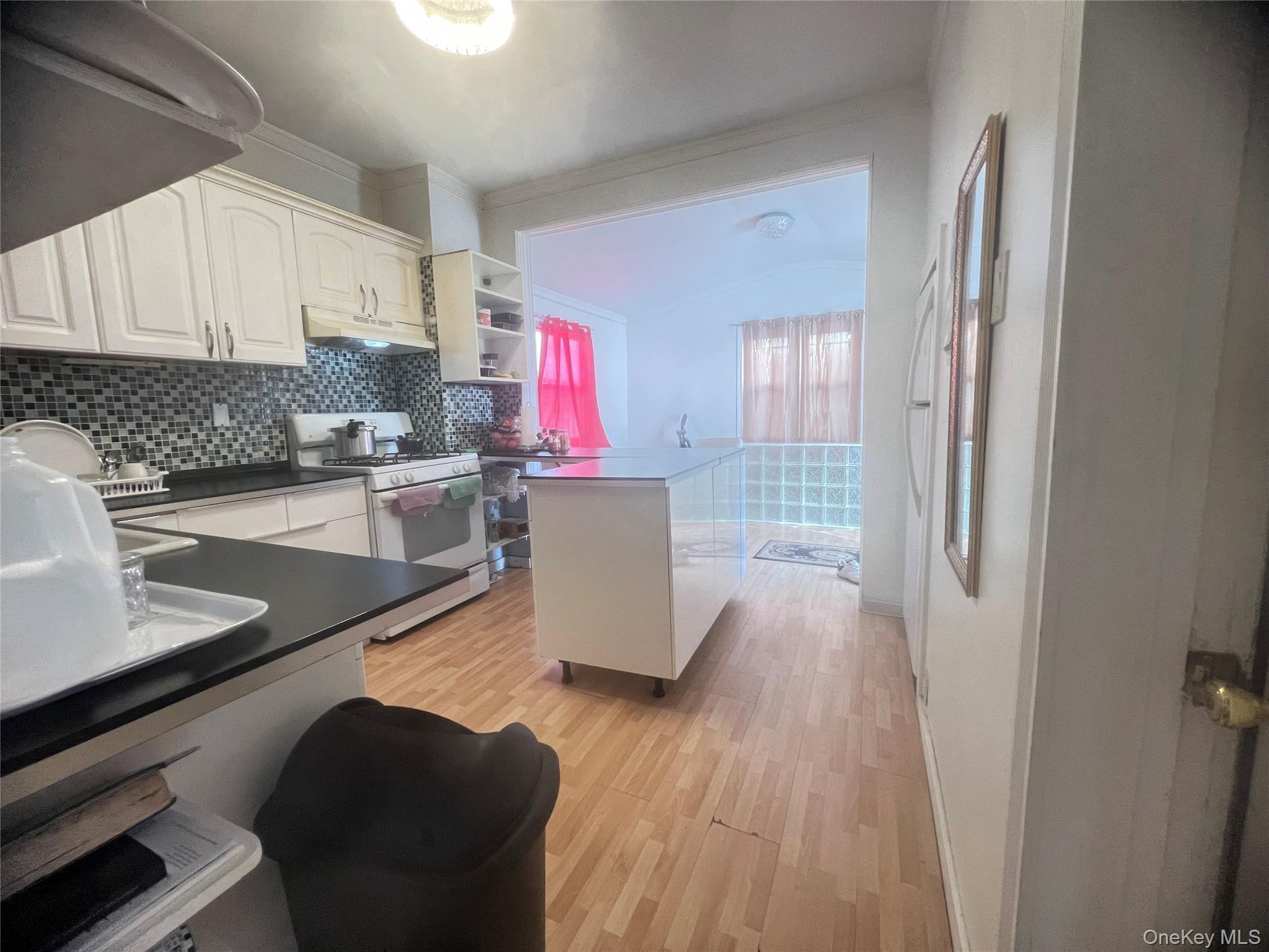 Single Family 103rd Queens, NY 11419, MLS-1025994-7