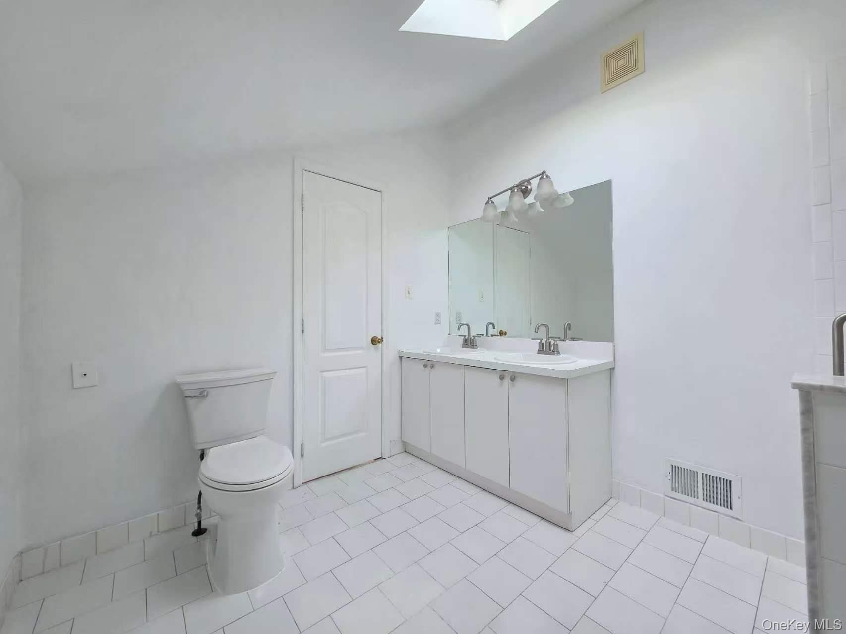 Single Family Sharrotts Road  Staten Island, NY 10309, MLS-1025997-12