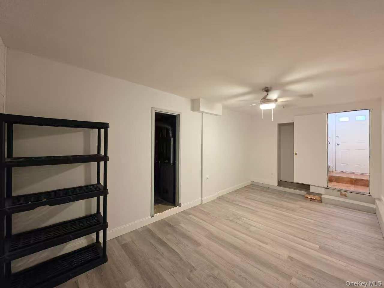 Single Family Sharrotts Road  Staten Island, NY 10309, MLS-1025997-3
