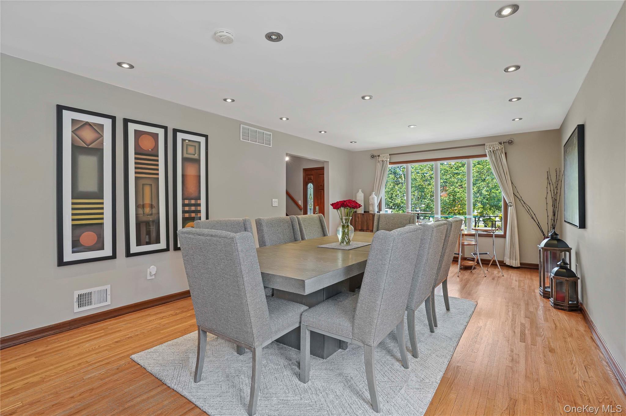 Single Family Ardsley Street Staten Island, NY 10306, MLS-1026004-18