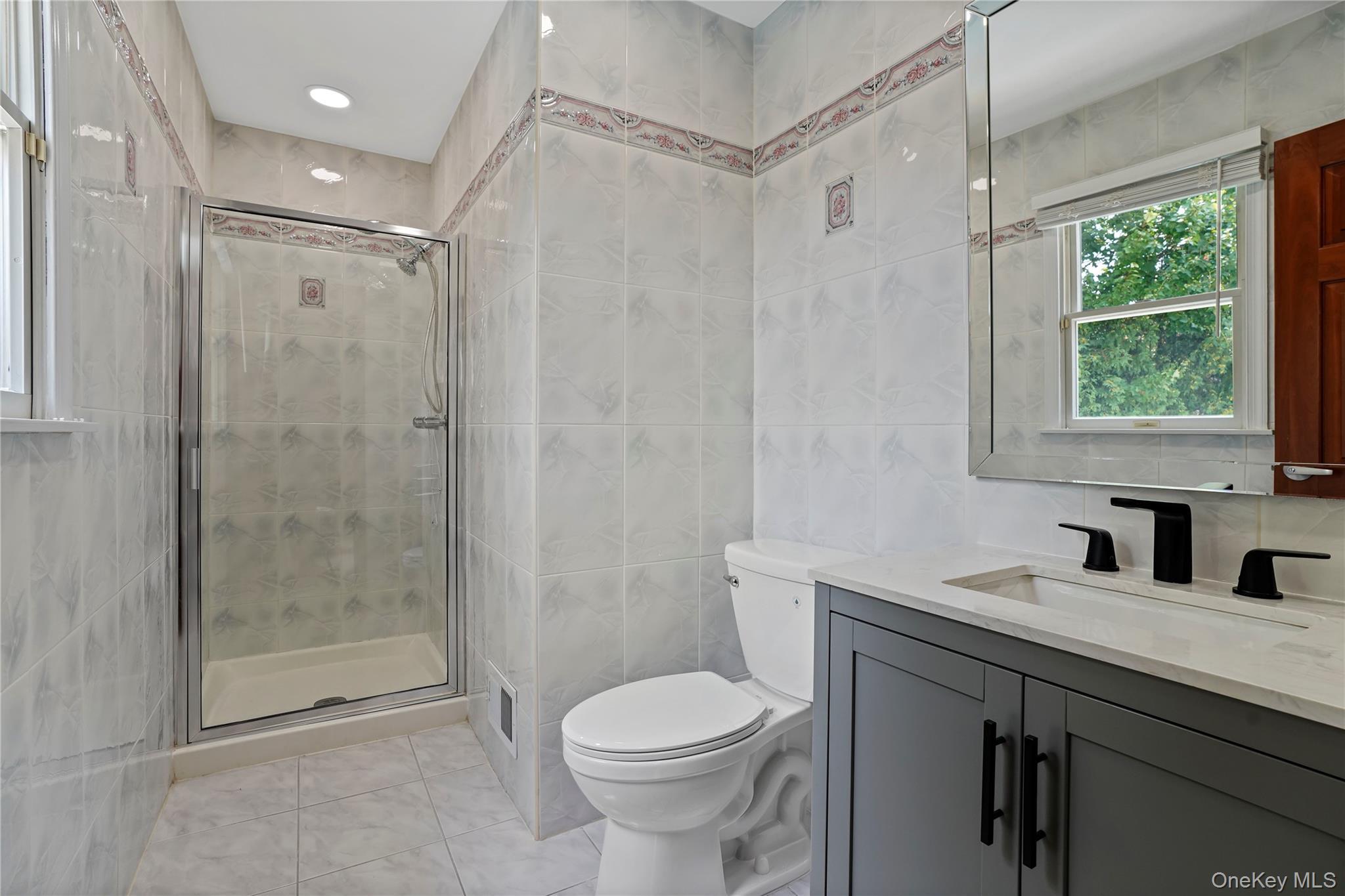 Single Family Ardsley Street Staten Island, NY 10306, MLS-1026004-31