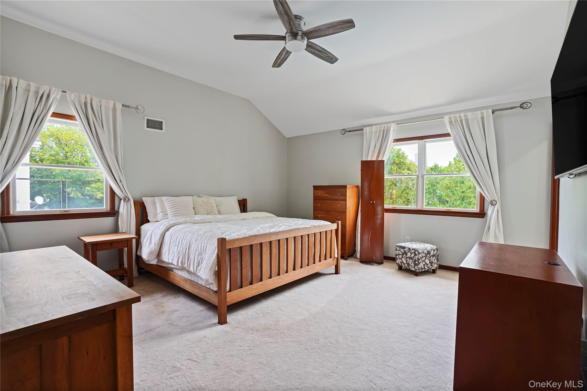 Single Family Ardsley Street Staten Island, NY 10306, MLS-1026004-32