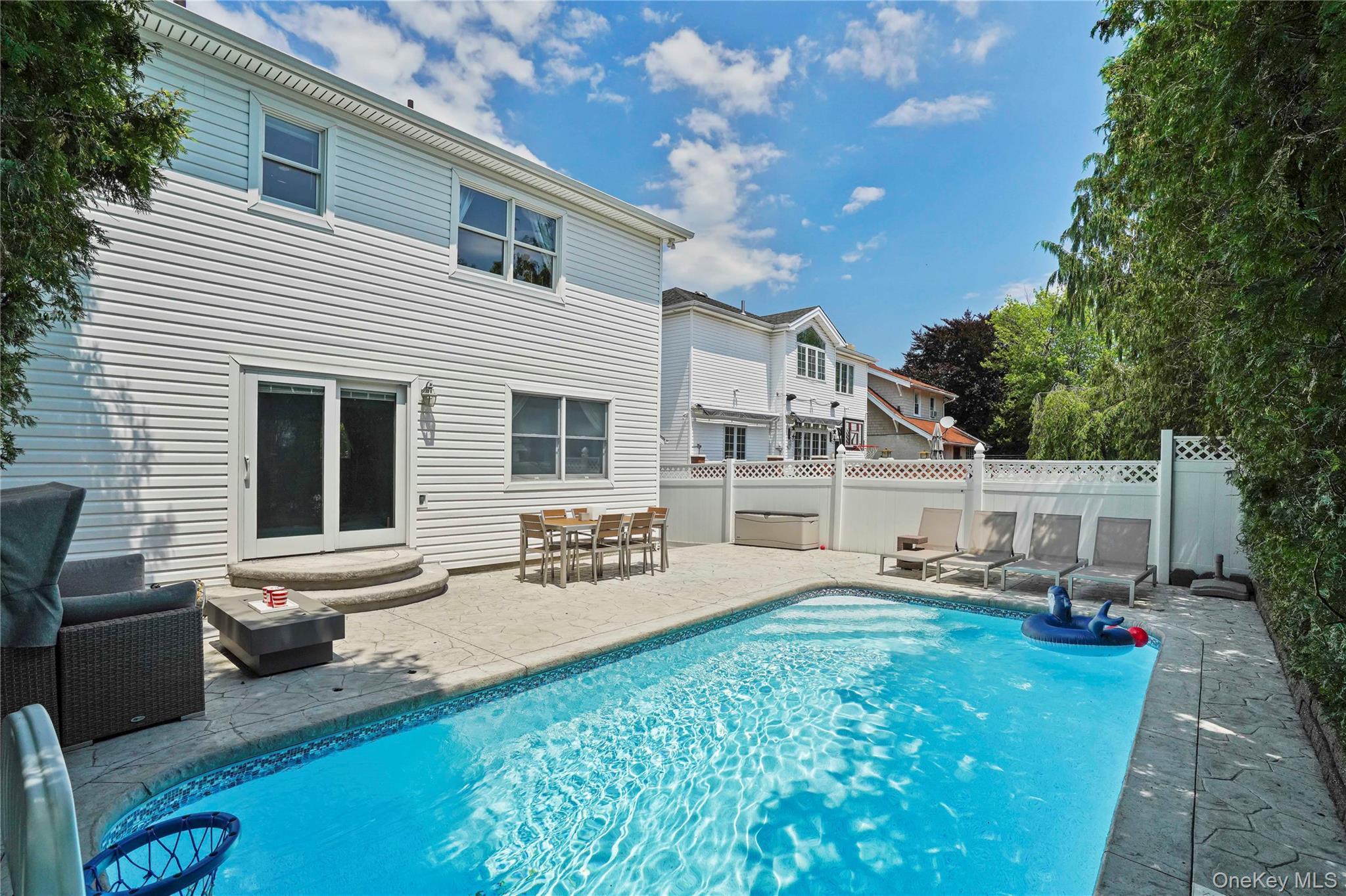 Single Family Ardsley Street Staten Island, NY 10306, MLS-1026004-43