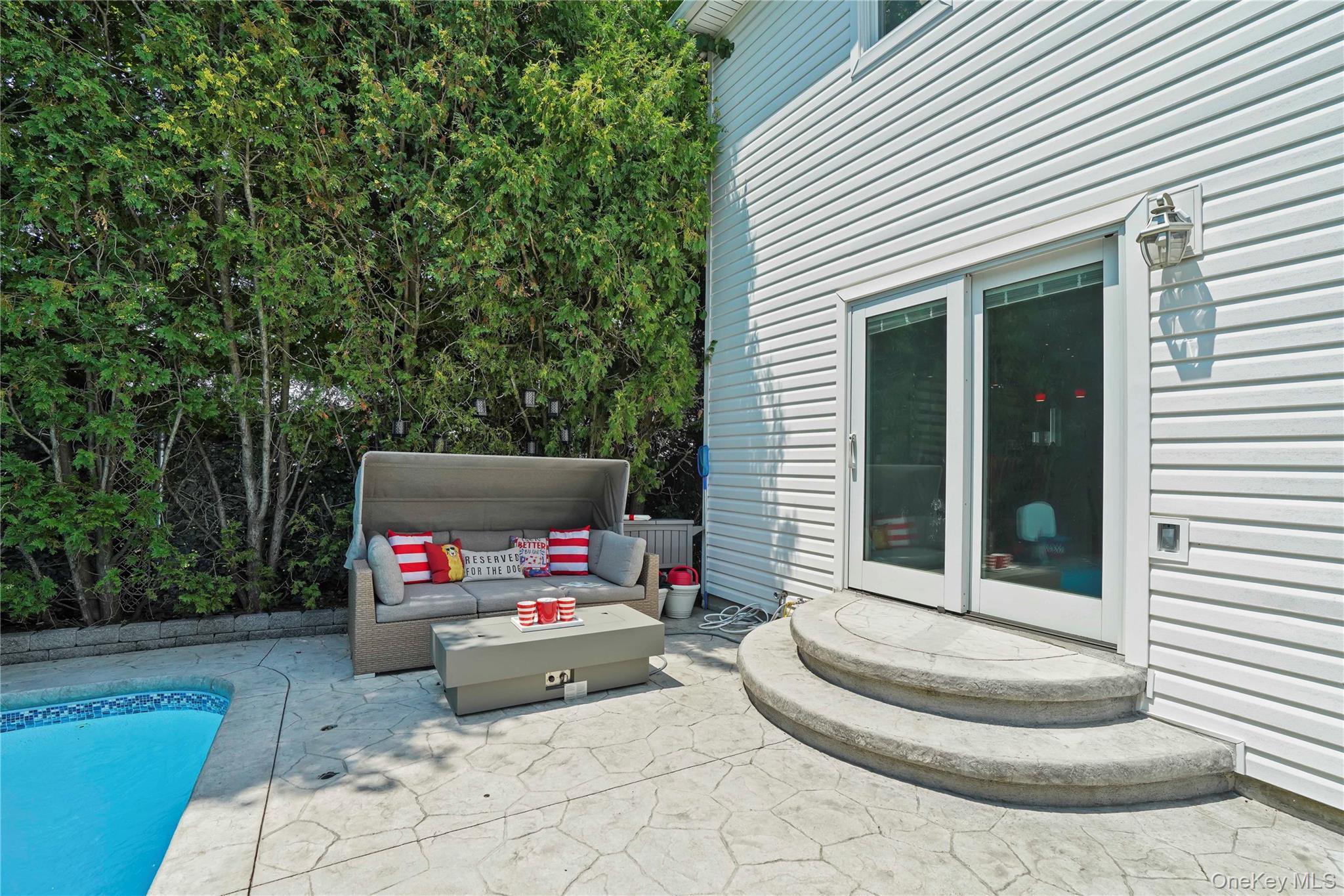 Single Family Ardsley Street Staten Island, NY 10306, MLS-1026004-44
