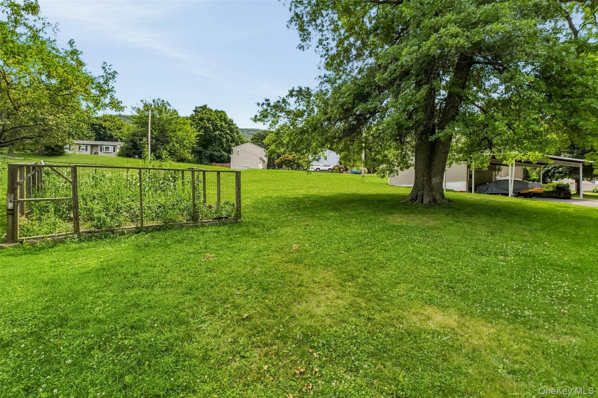 Single Family Willow Road Dutchess County, NY 12508, MLS-1026026-25