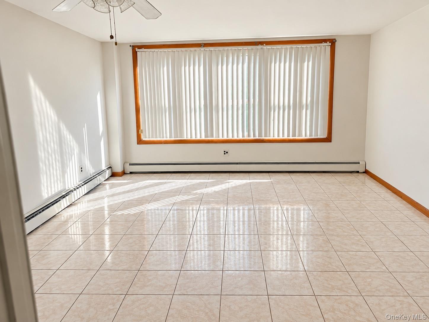 Single Family Gillespie Avenue Bronx, NY 10461, MLS-1026036-5