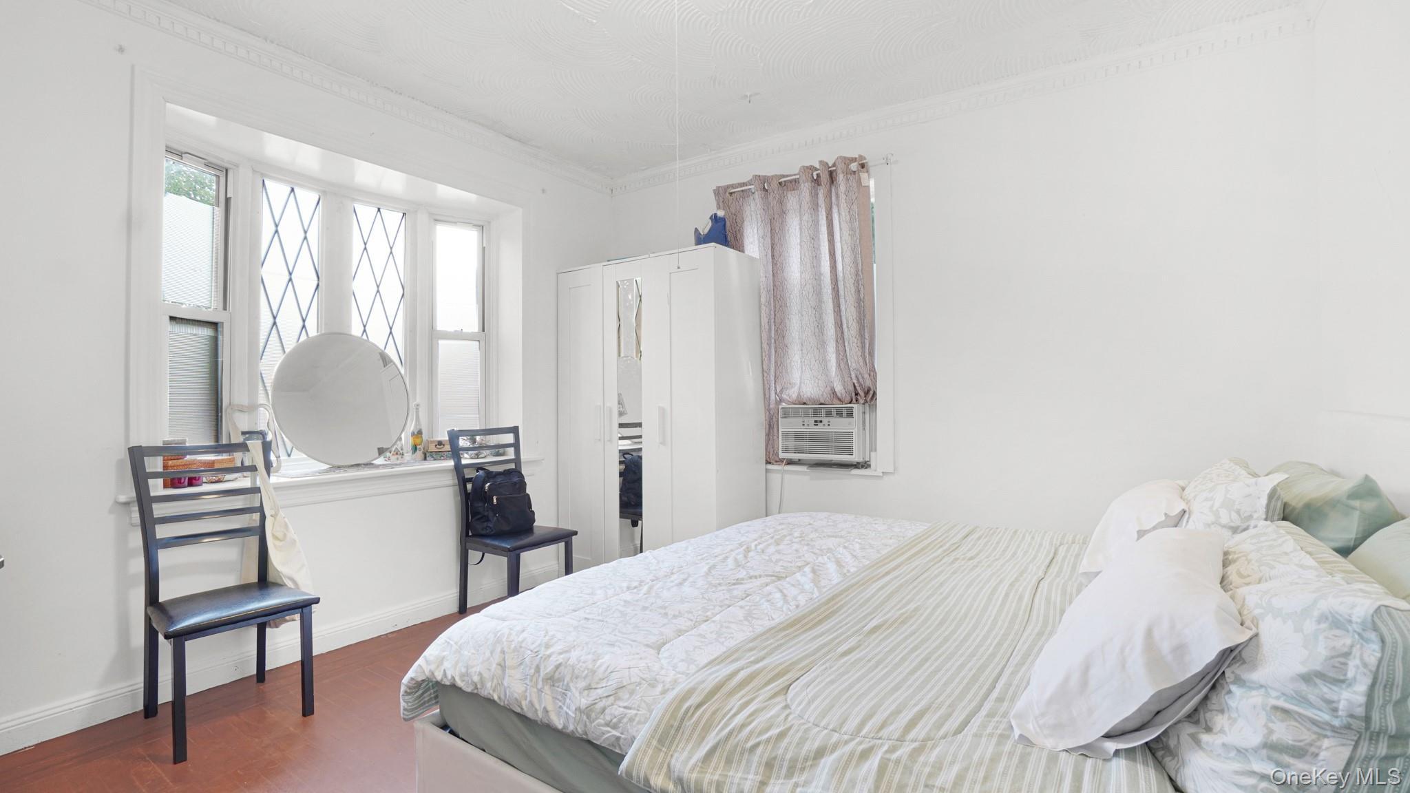 Single Family Duncan Street  Bronx, NY 10469, MLS-1026047-14