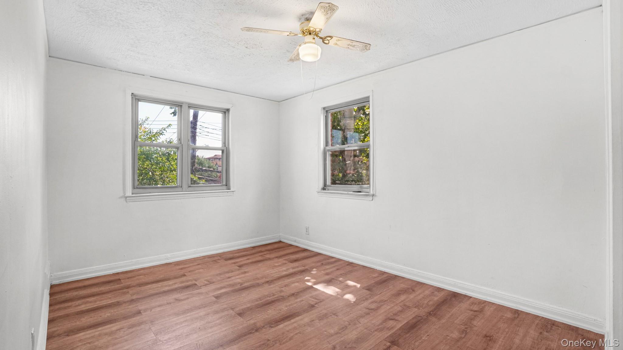 Single Family Duncan Street  Bronx, NY 10469, MLS-1026047-30