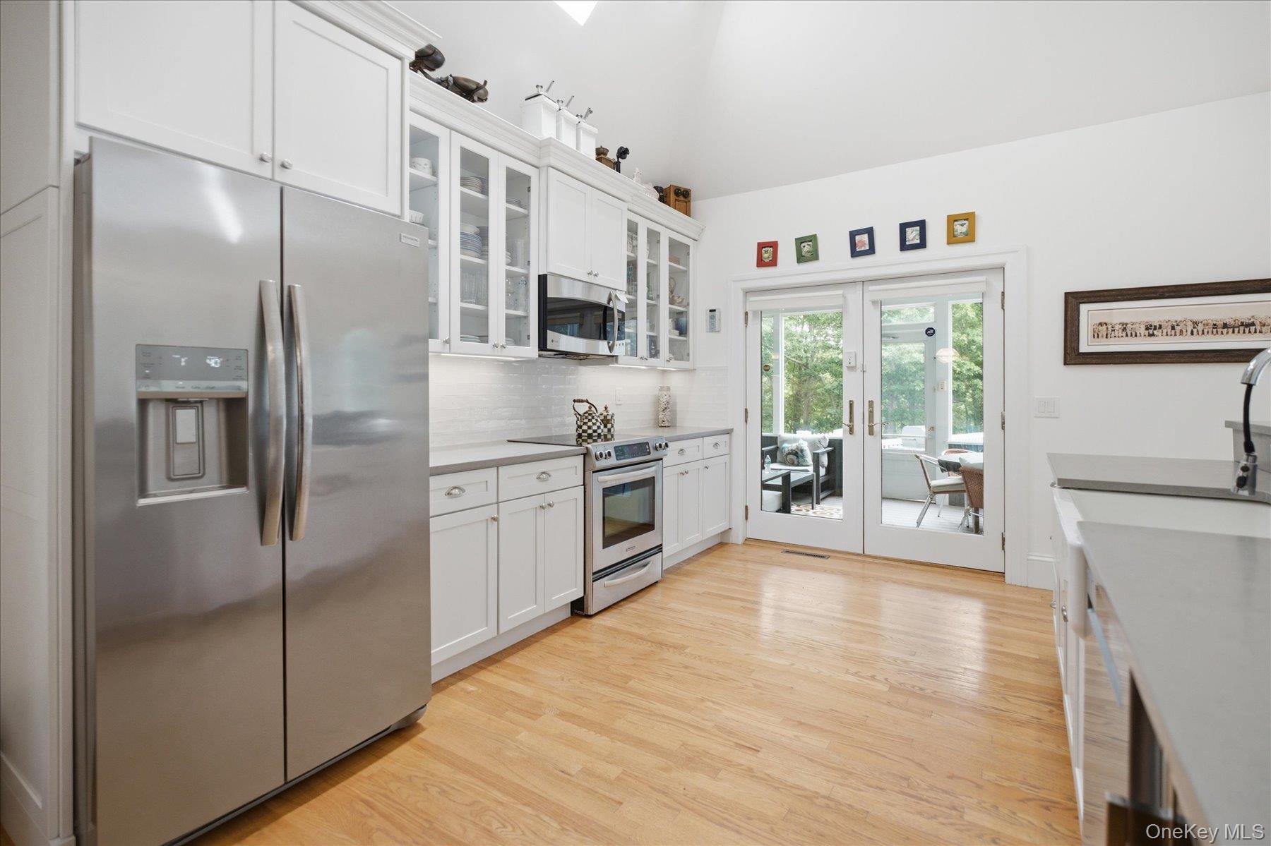Single Family Lakeside Lane  Suffolk County, NY 11977, MLS-1026057-7