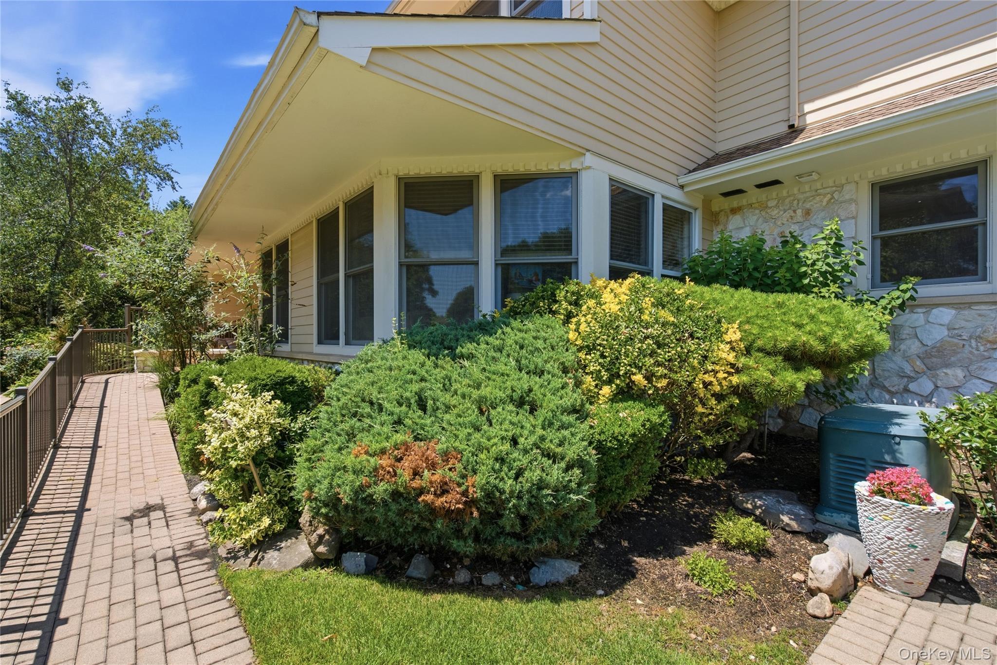 Single Family Baltustrol Circle  Nassau County, NY 11576, MLS-1026067-3