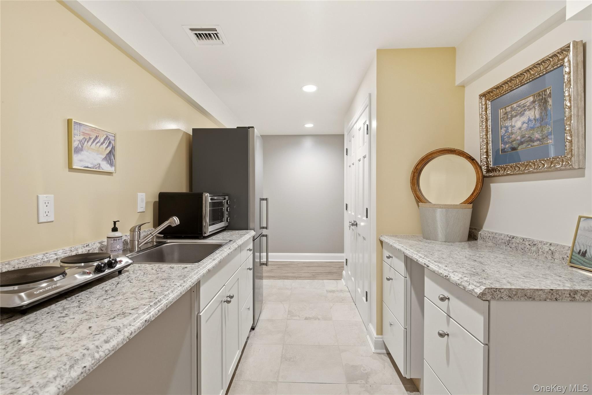 Single Family Baltustrol Circle  Nassau County, NY 11576, MLS-1026067-36