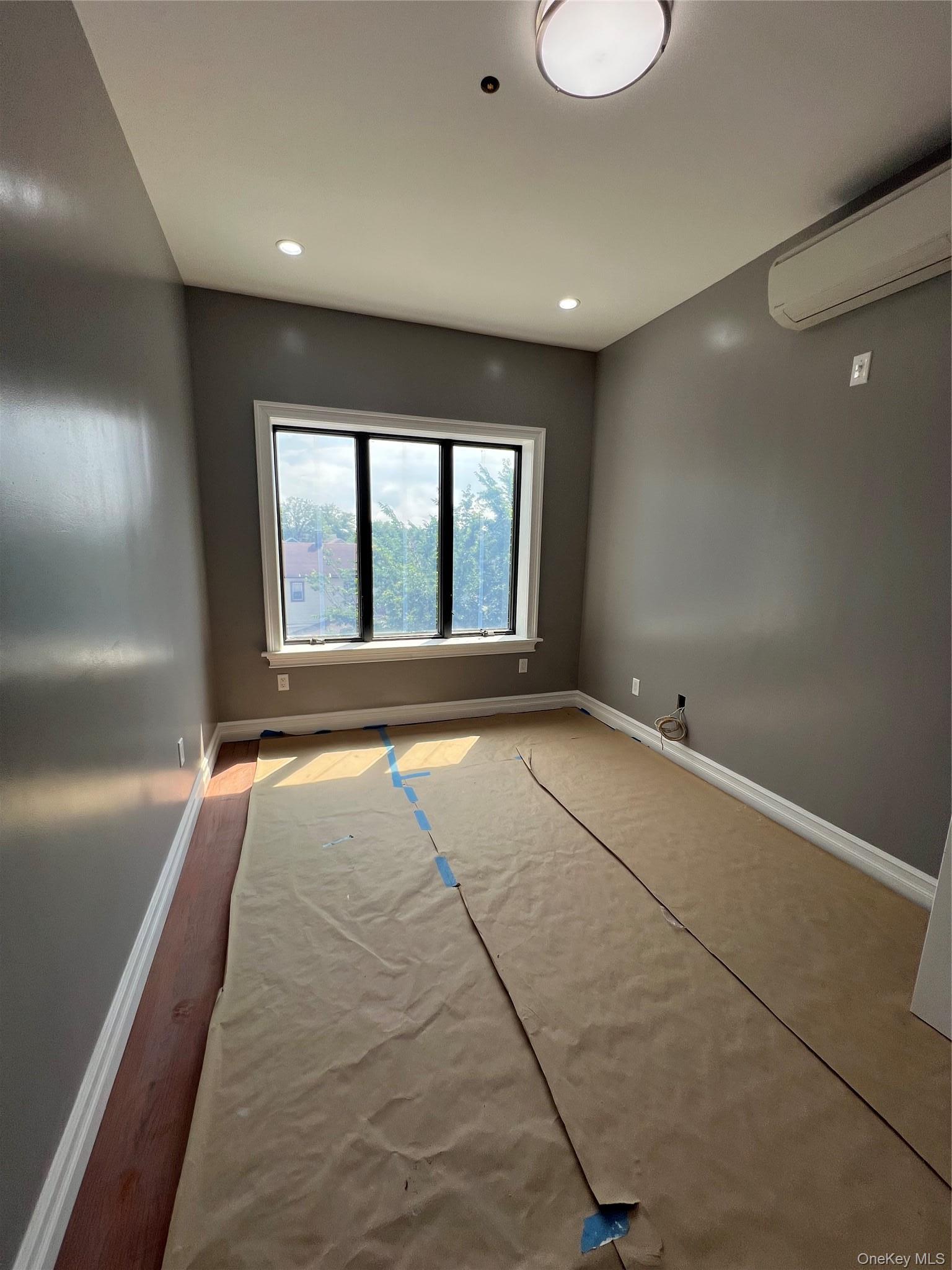 Single Family Merrick Boulevard Queens, NY 11434, MLS-1026075-5