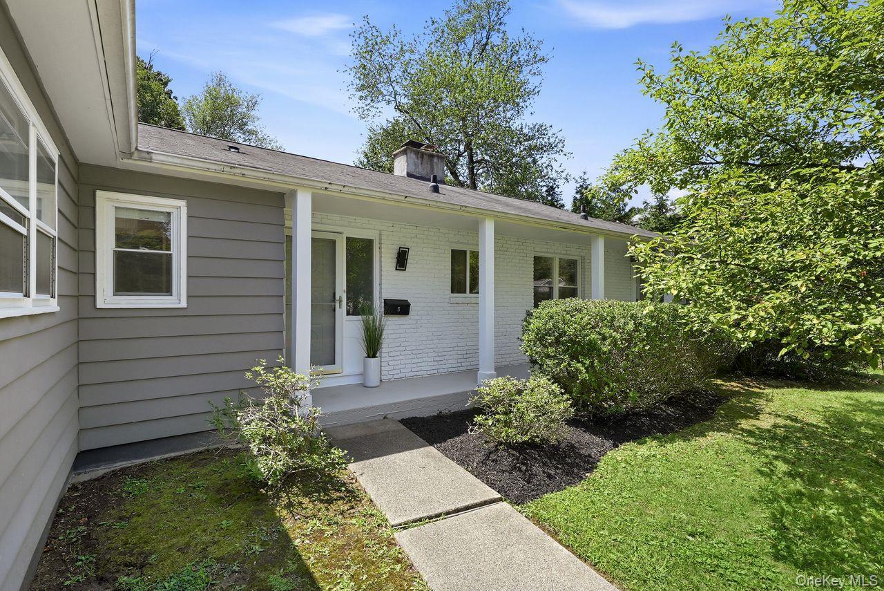 Single Family Deer Meadow Drive  Rockland County, NY 10994, MLS-1026080-2