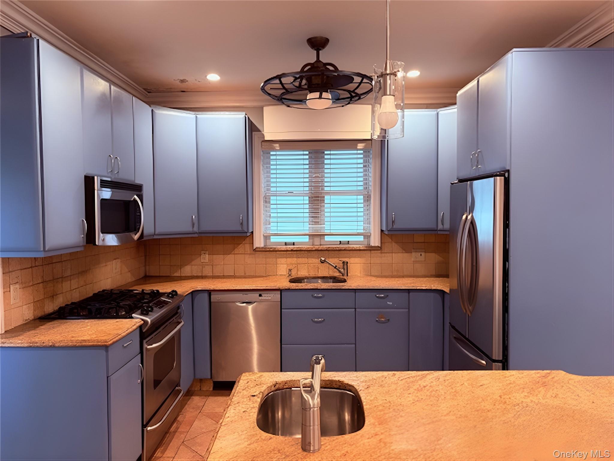 Single Family Beach 124 Street  Queens, NY 11694, MLS-1026087-13