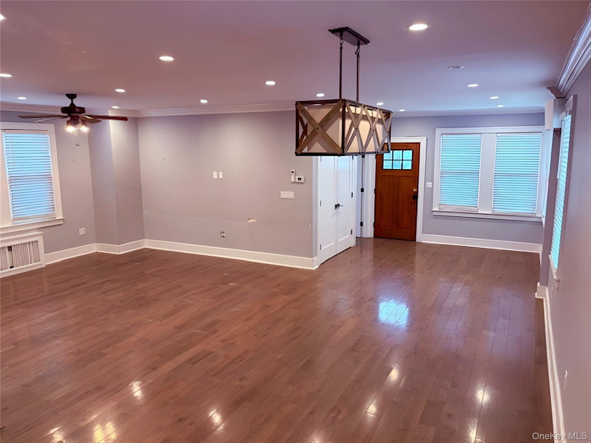 Single Family Beach 124 Street  Queens, NY 11694, MLS-1026087-2
