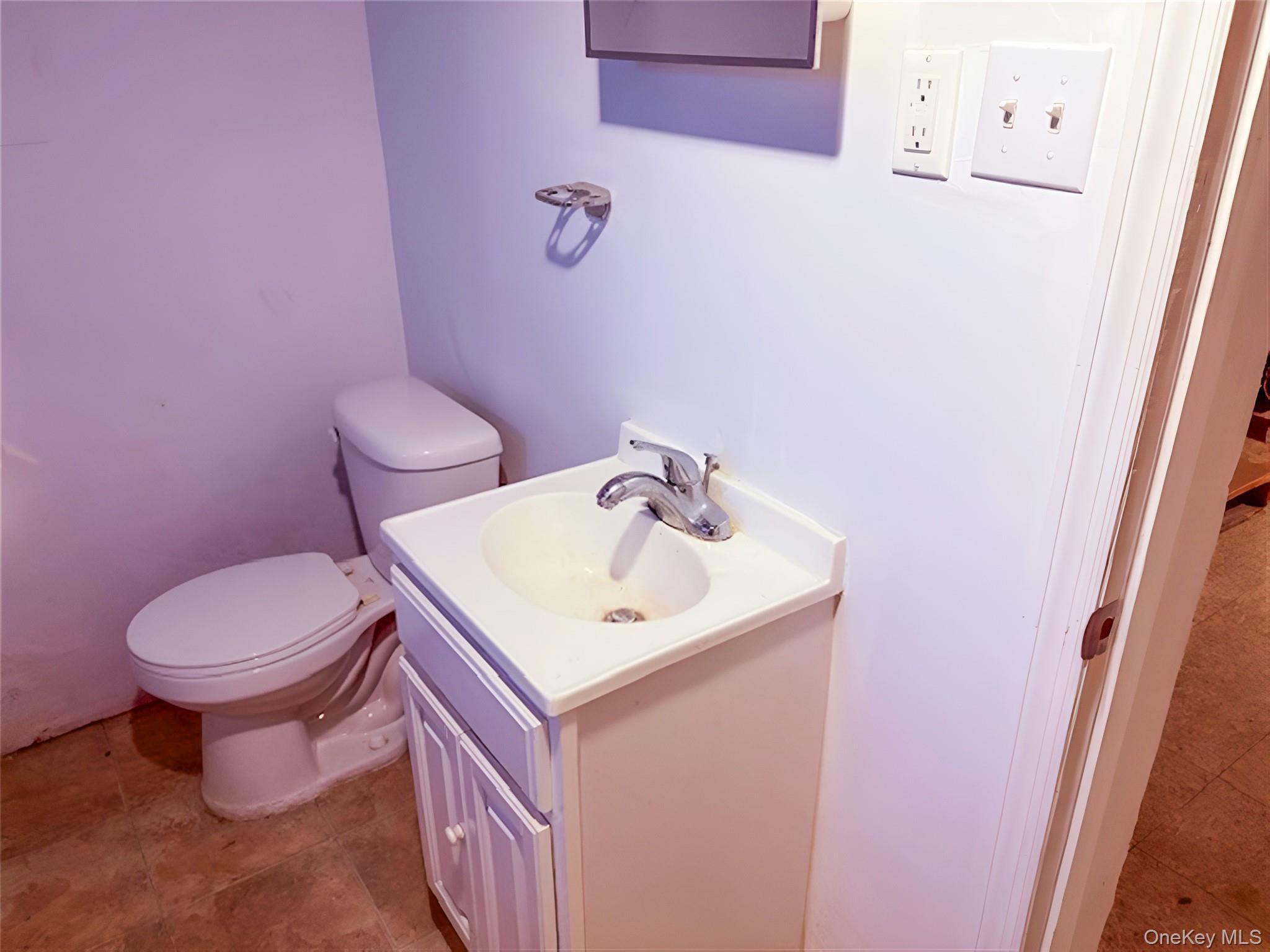 Single Family Beach 124 Street  Queens, NY 11694, MLS-1026087-25