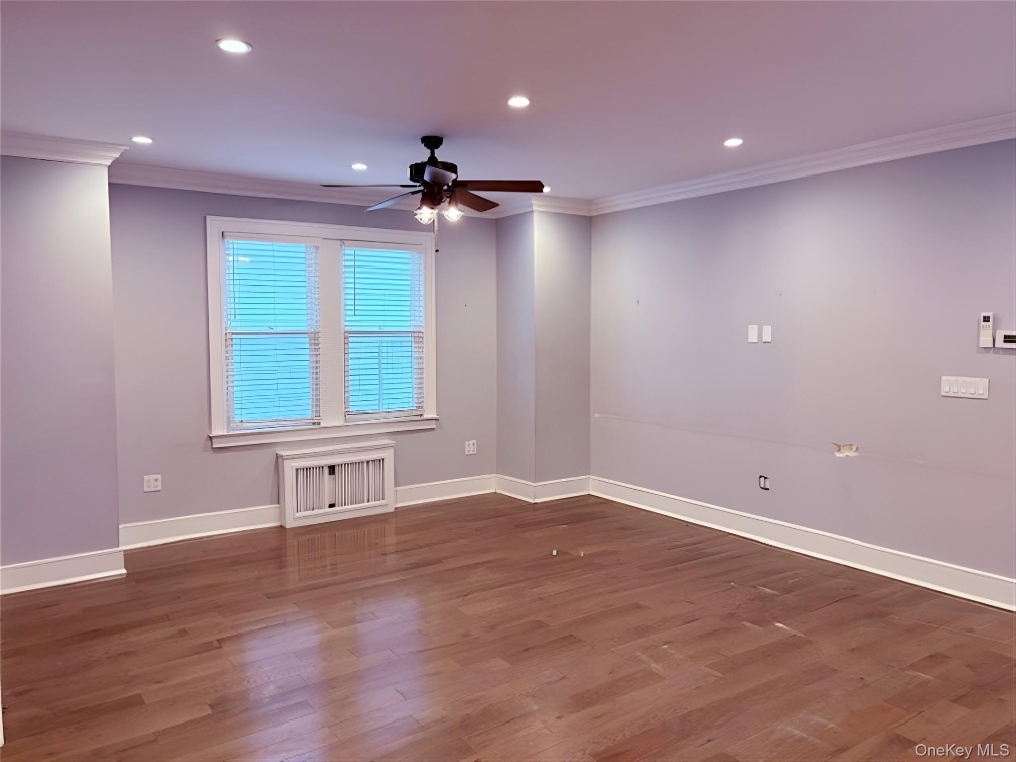 Single Family Beach 124 Street  Queens, NY 11694, MLS-1026087-4
