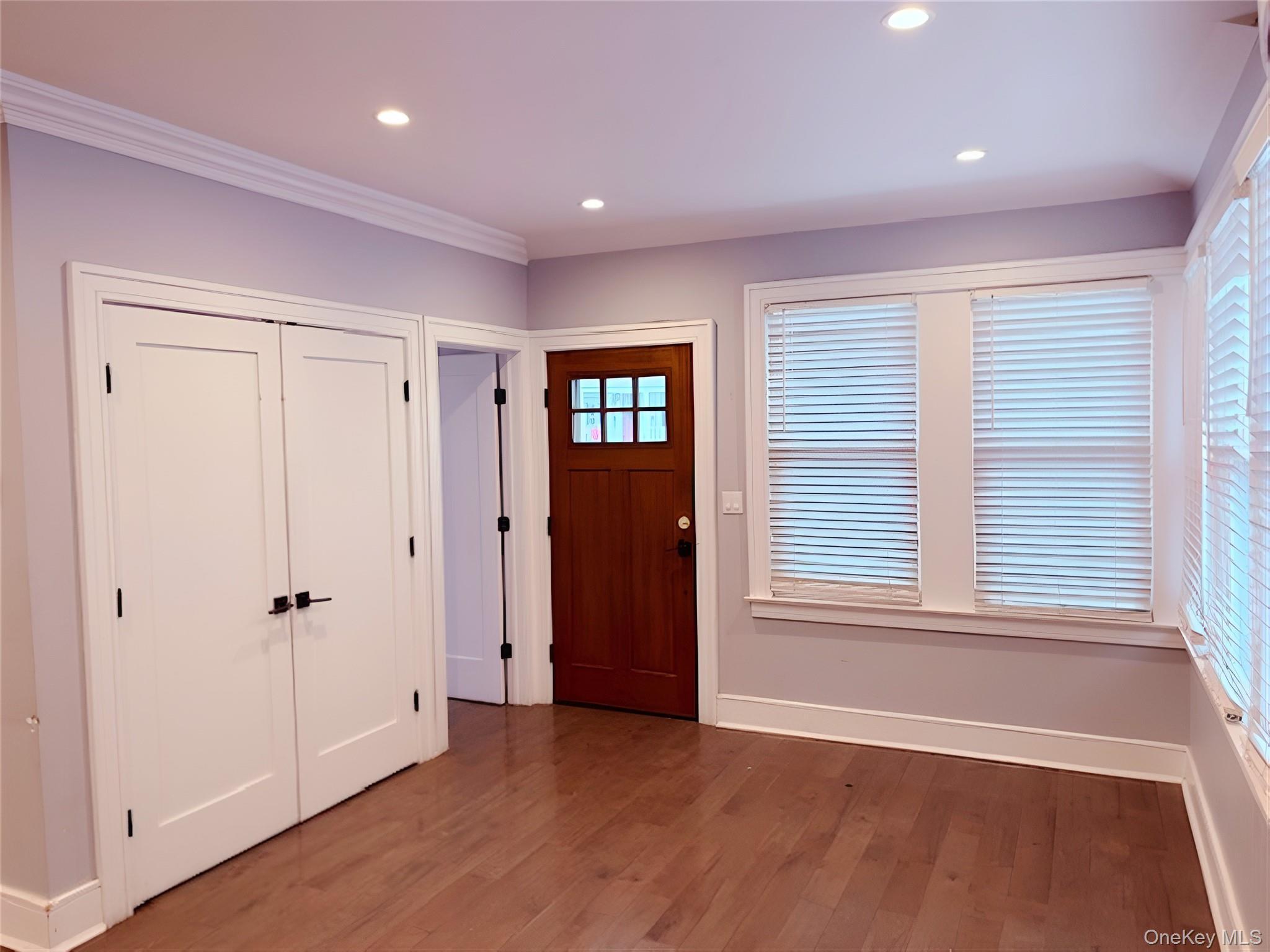 Single Family Beach 124 Street  Queens, NY 11694, MLS-1026087-5