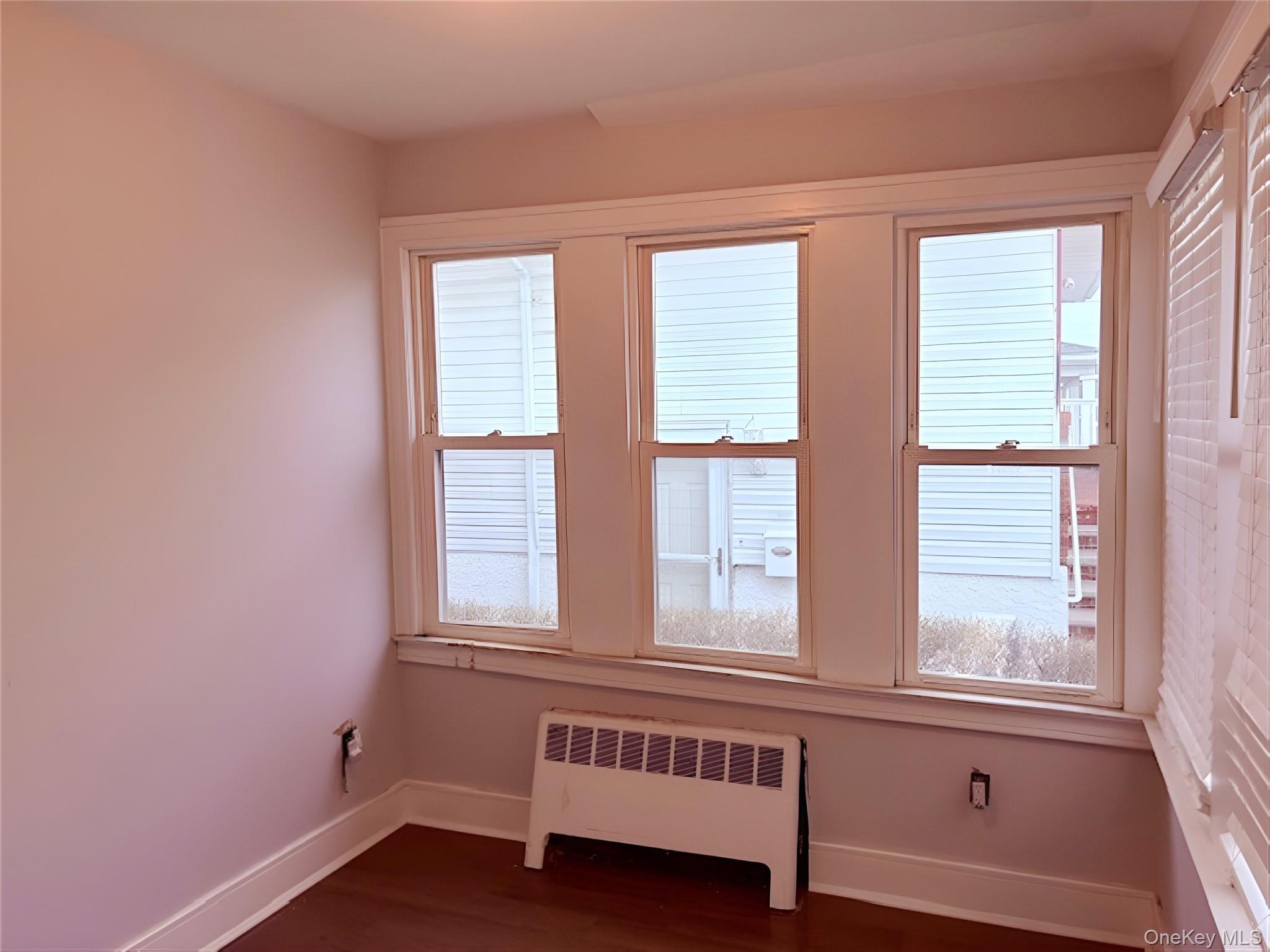Single Family Beach 124 Street  Queens, NY 11694, MLS-1026087-7