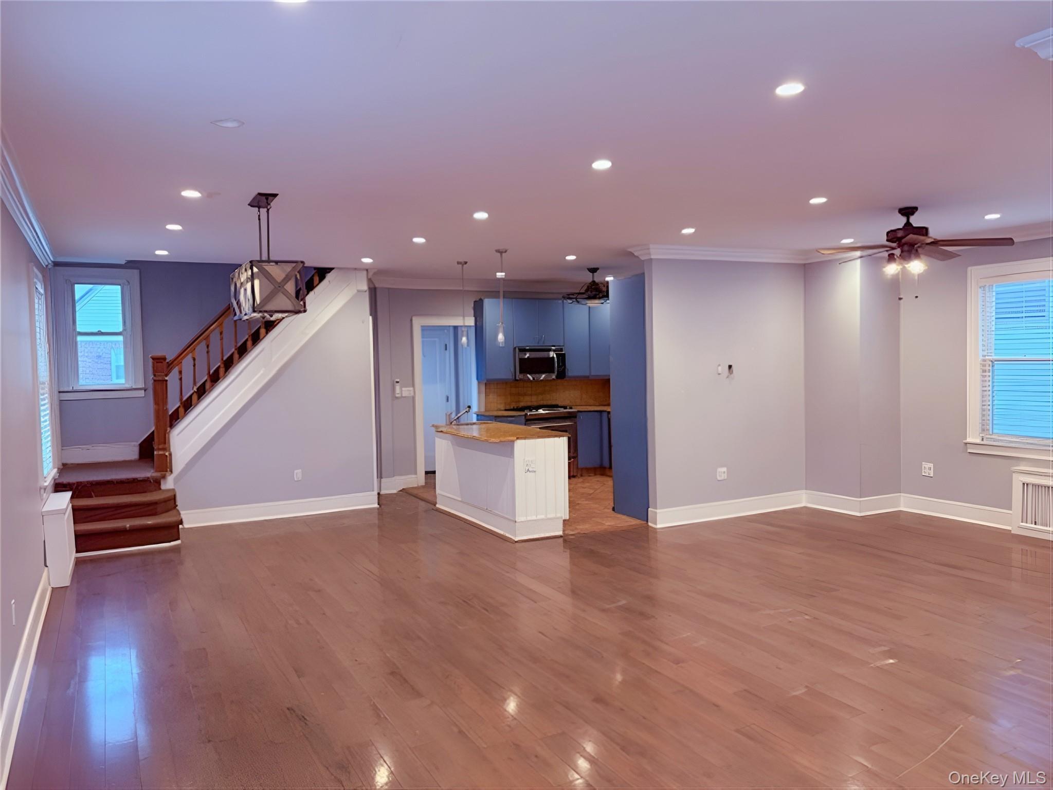 Single Family Beach 124 Street  Queens, NY 11694, MLS-1026087-8