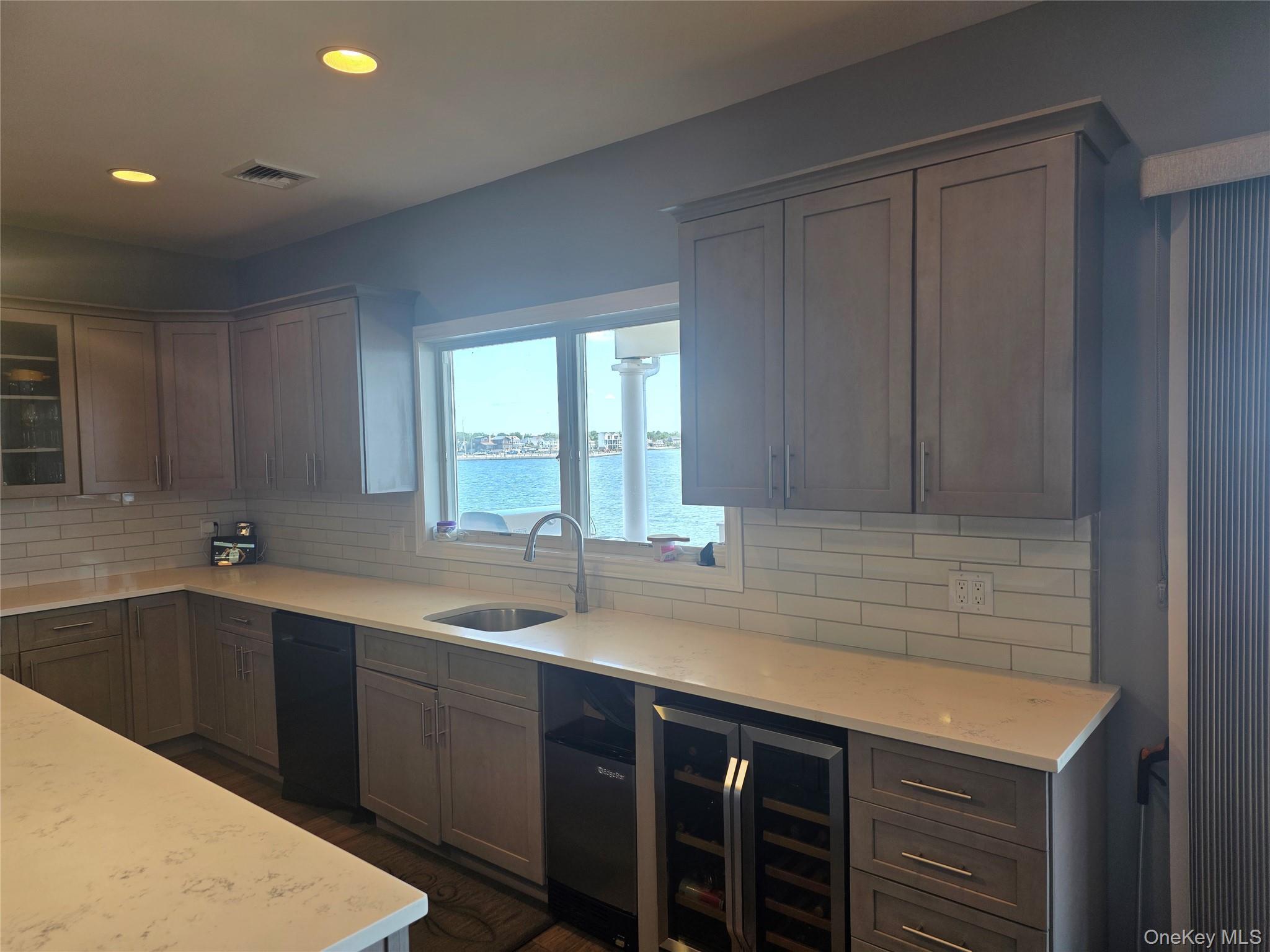 Single Family Yacht Club Road  Suffolk County, NY 11702, MLS-1026094-12