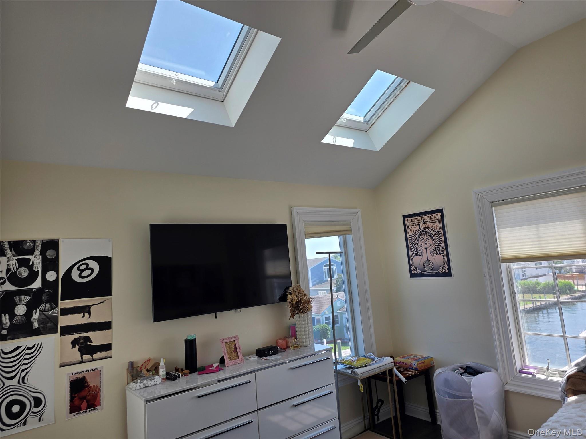 Single Family Yacht Club Road  Suffolk County, NY 11702, MLS-1026094-29