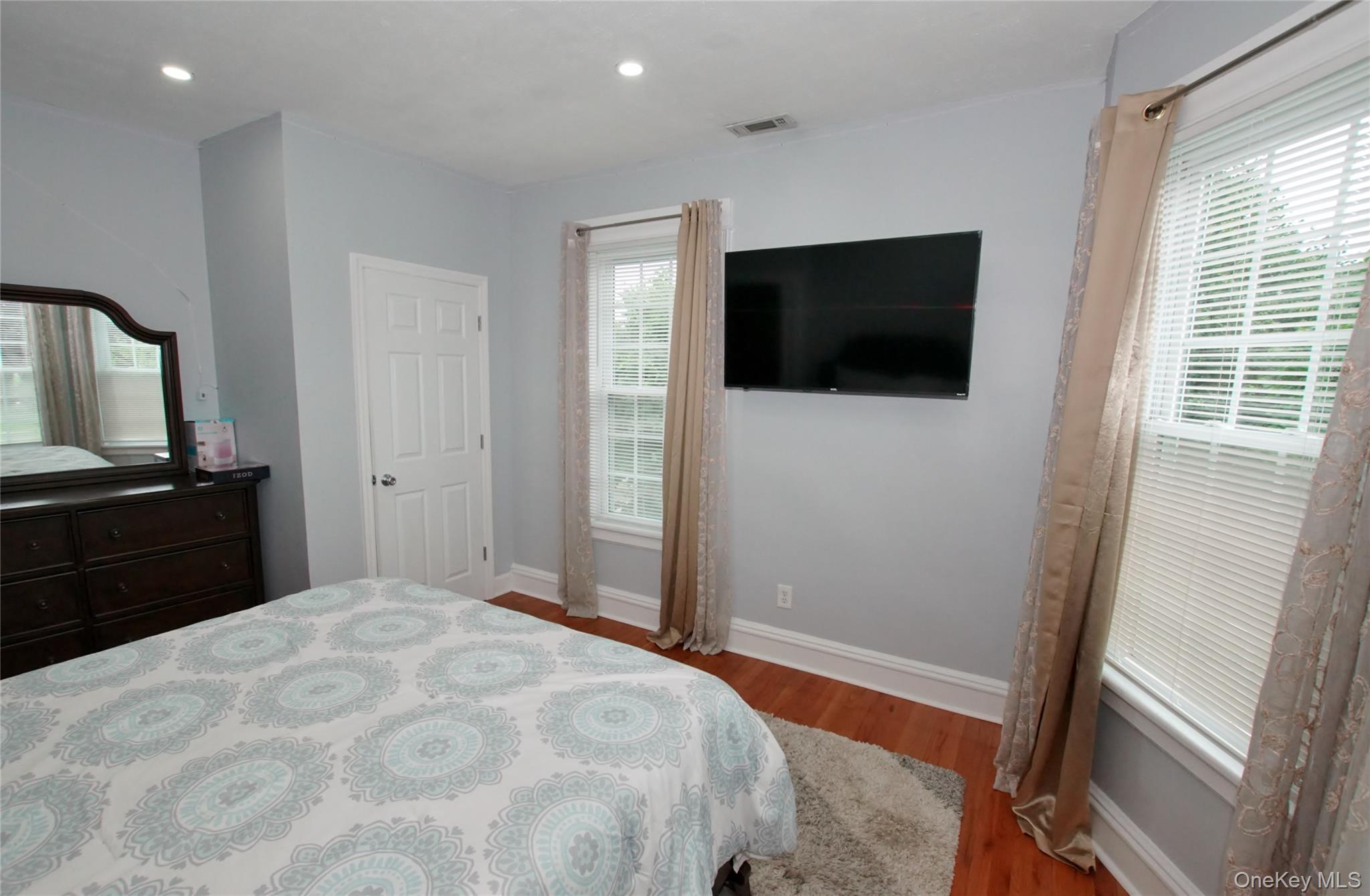 Single Family S Long Beach Avenue  Nassau County, NY 11520, MLS-1026100-30