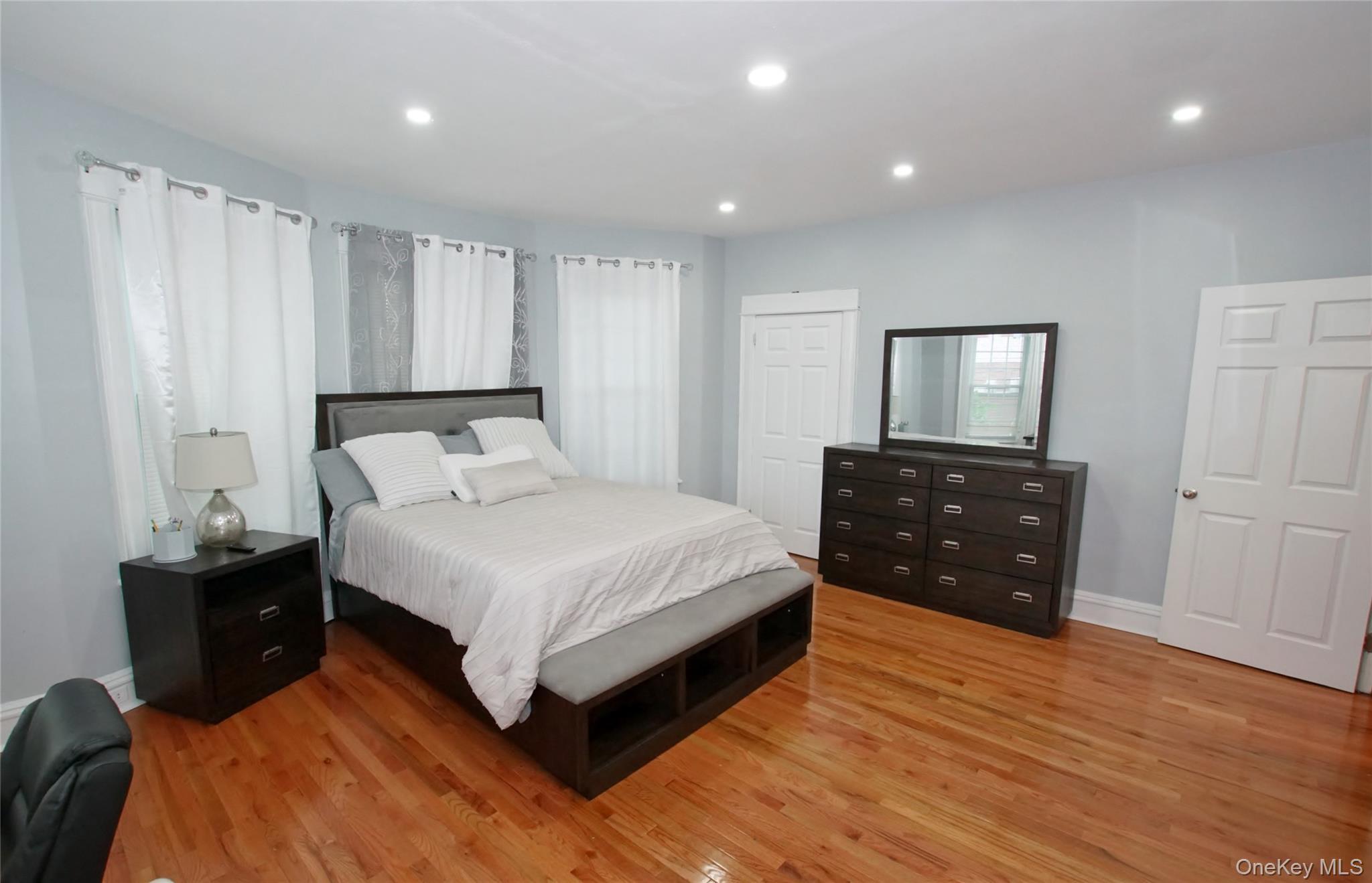 Single Family S Long Beach Avenue  Nassau County, NY 11520, MLS-1026100-33