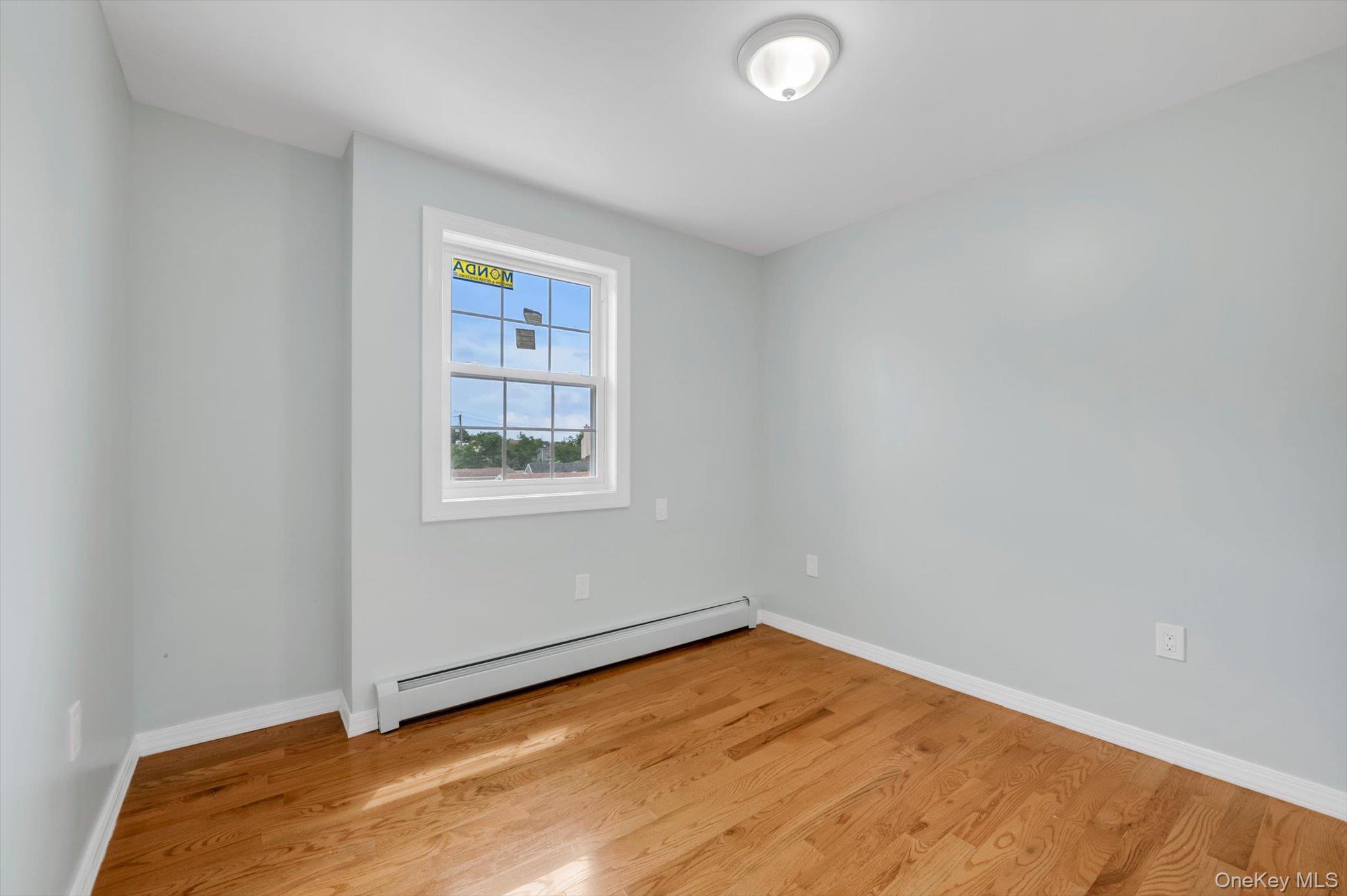 Single Family 234th Street Queens, NY 11422, MLS-1026102-8