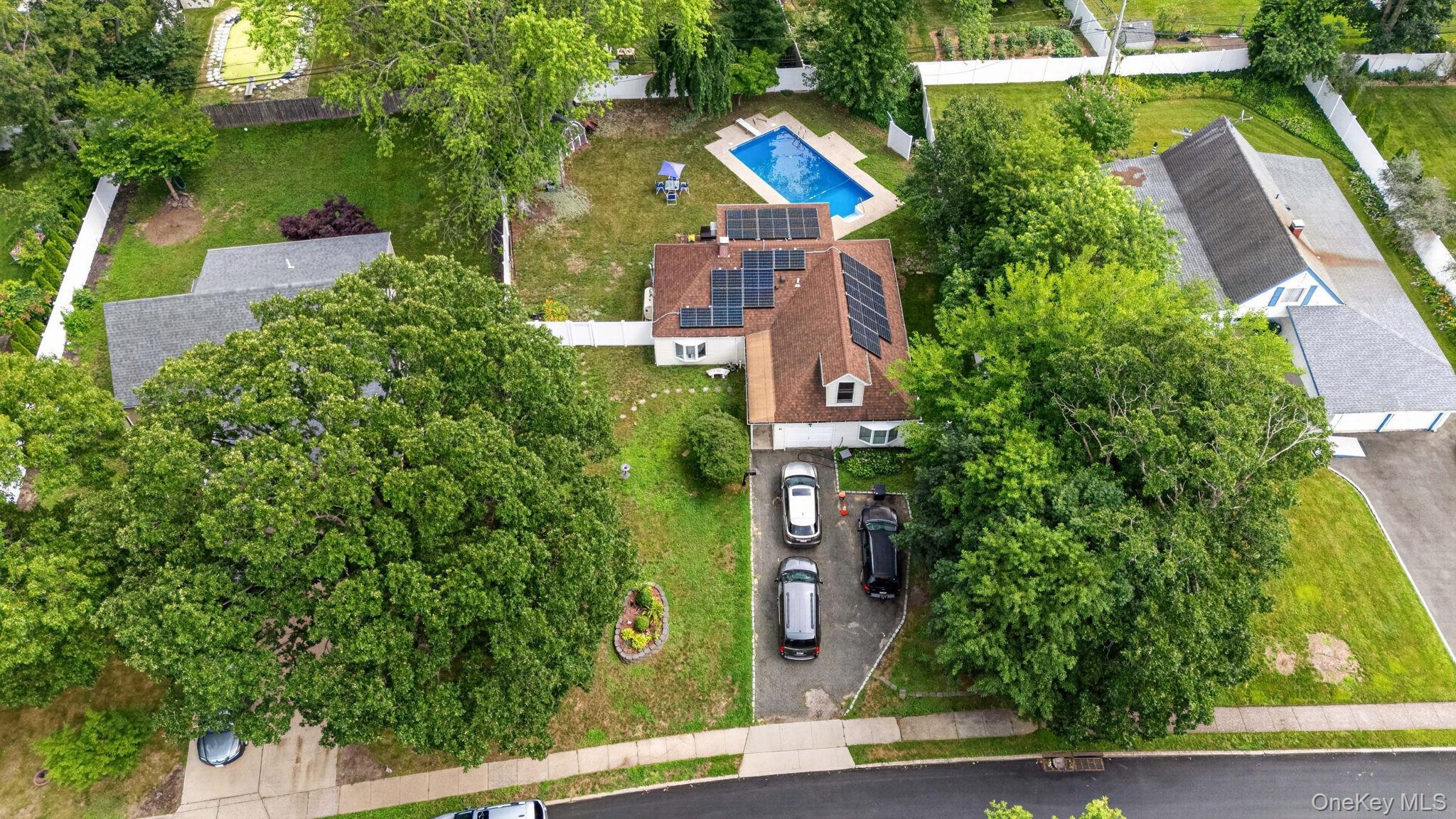 Single Family S Bedford Avenue Suffolk County, NY 11749, MLS-1026148-22