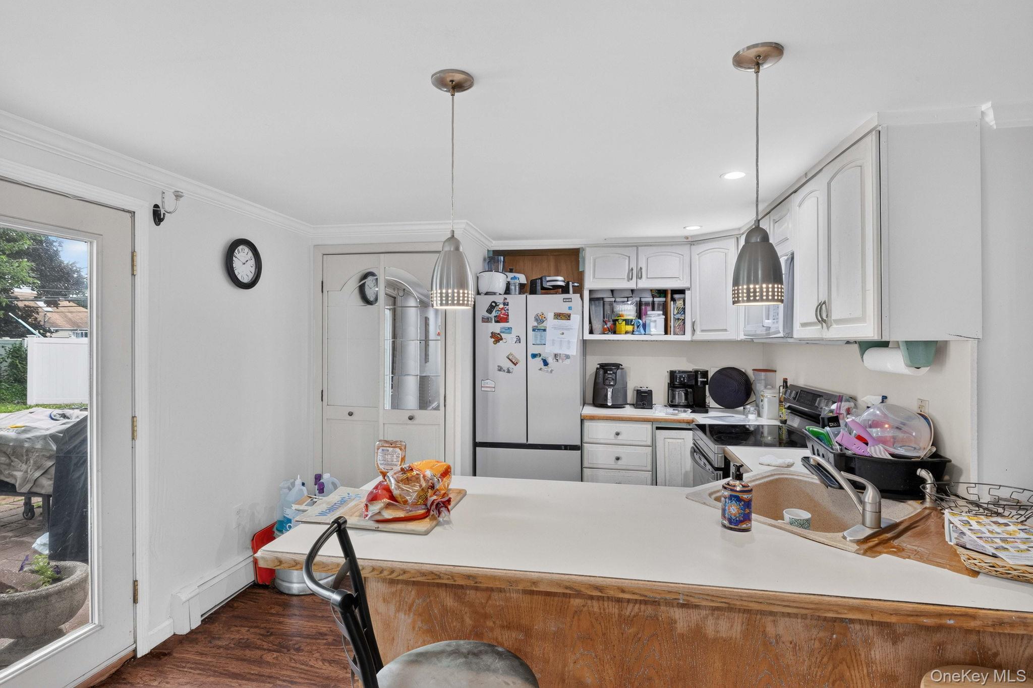 Single Family S Bedford Avenue Suffolk County, NY 11749, MLS-1026148-6