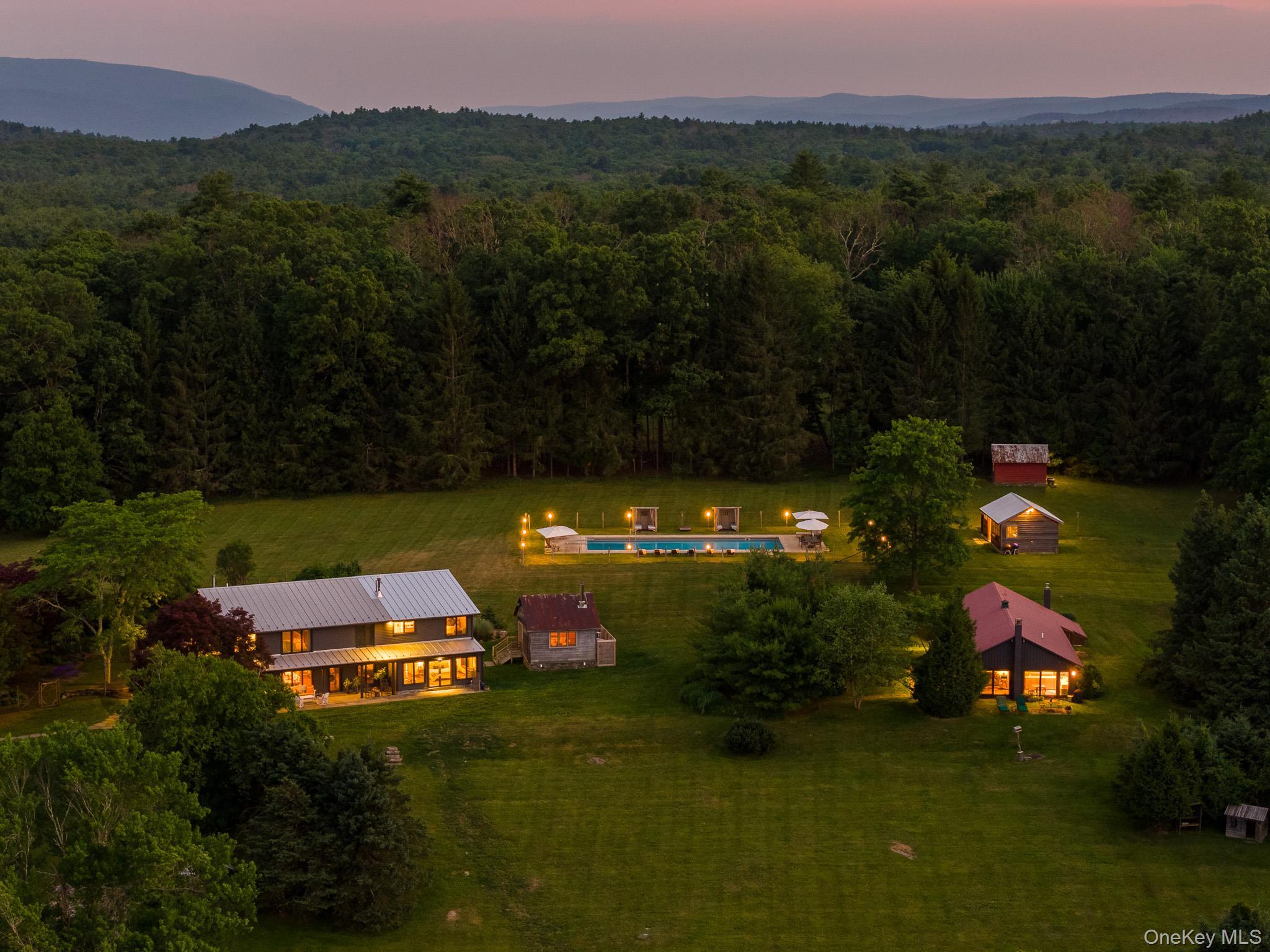 Single Family Queens Highway  Ulster County, NY 12404, MLS-1026149-2