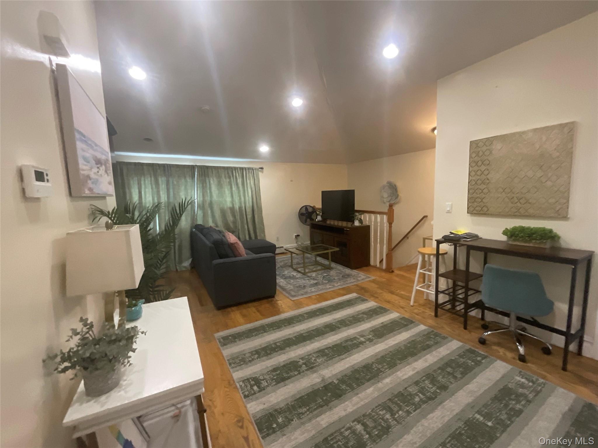 Single Family 172nd Street Queens, NY 11434, MLS-1026178-2