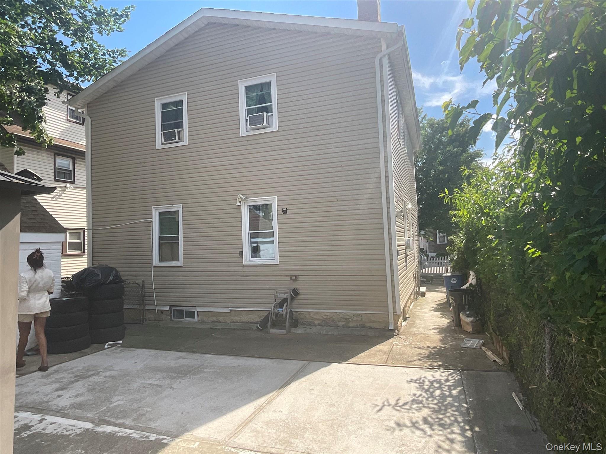 Single Family 172nd Street Queens, NY 11434, MLS-1026178-7