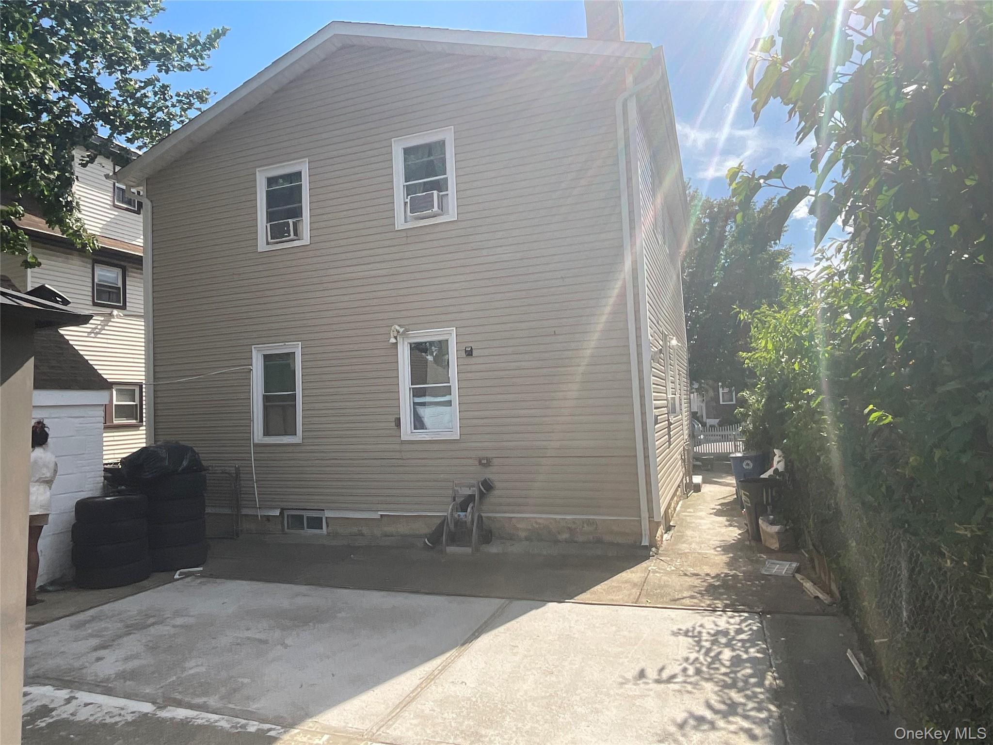 Single Family 172nd Street Queens, NY 11434, MLS-1026178-8