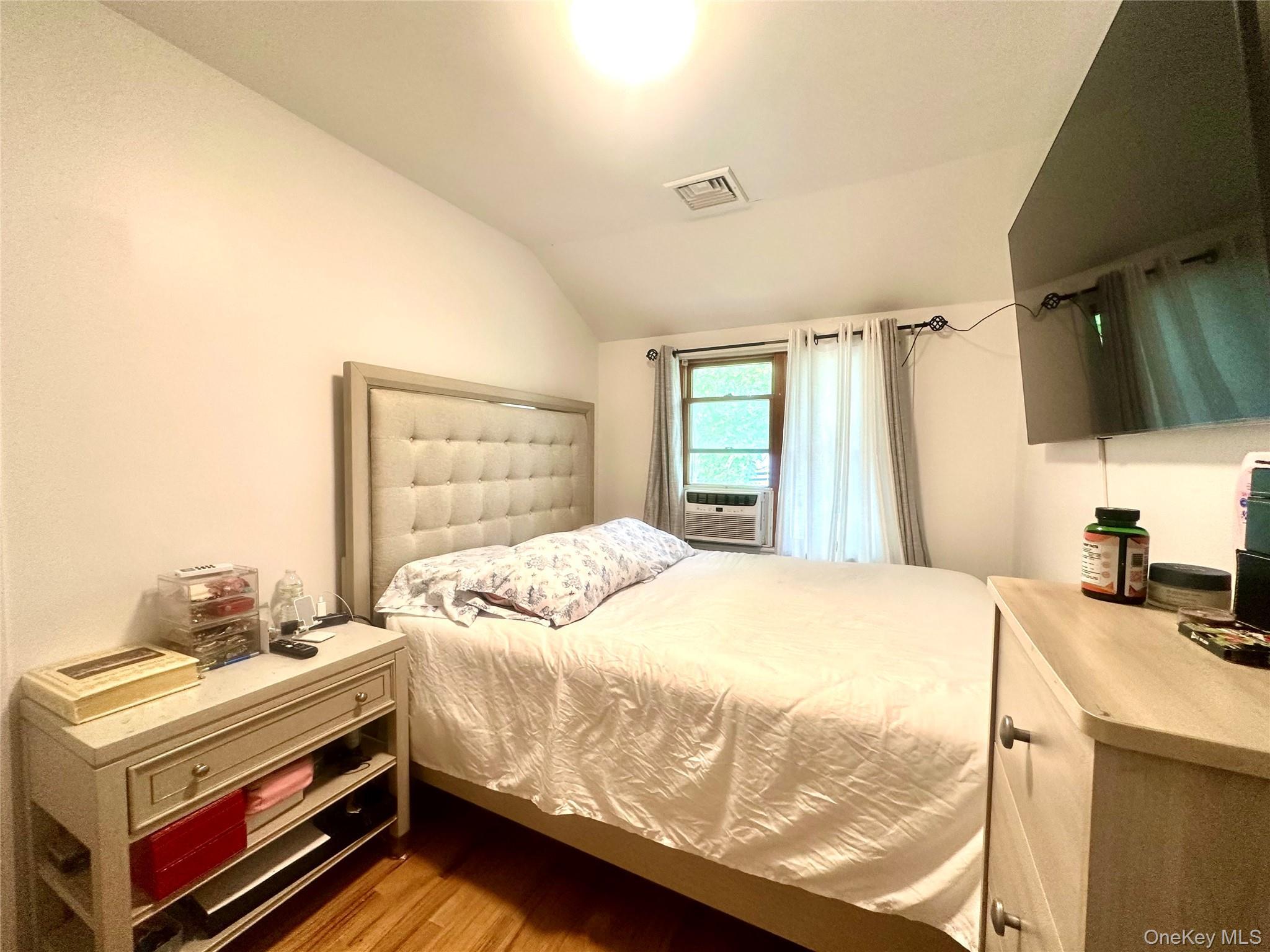 Single Family 7th Avenue Queens, NY 11356, MLS-1026197-7