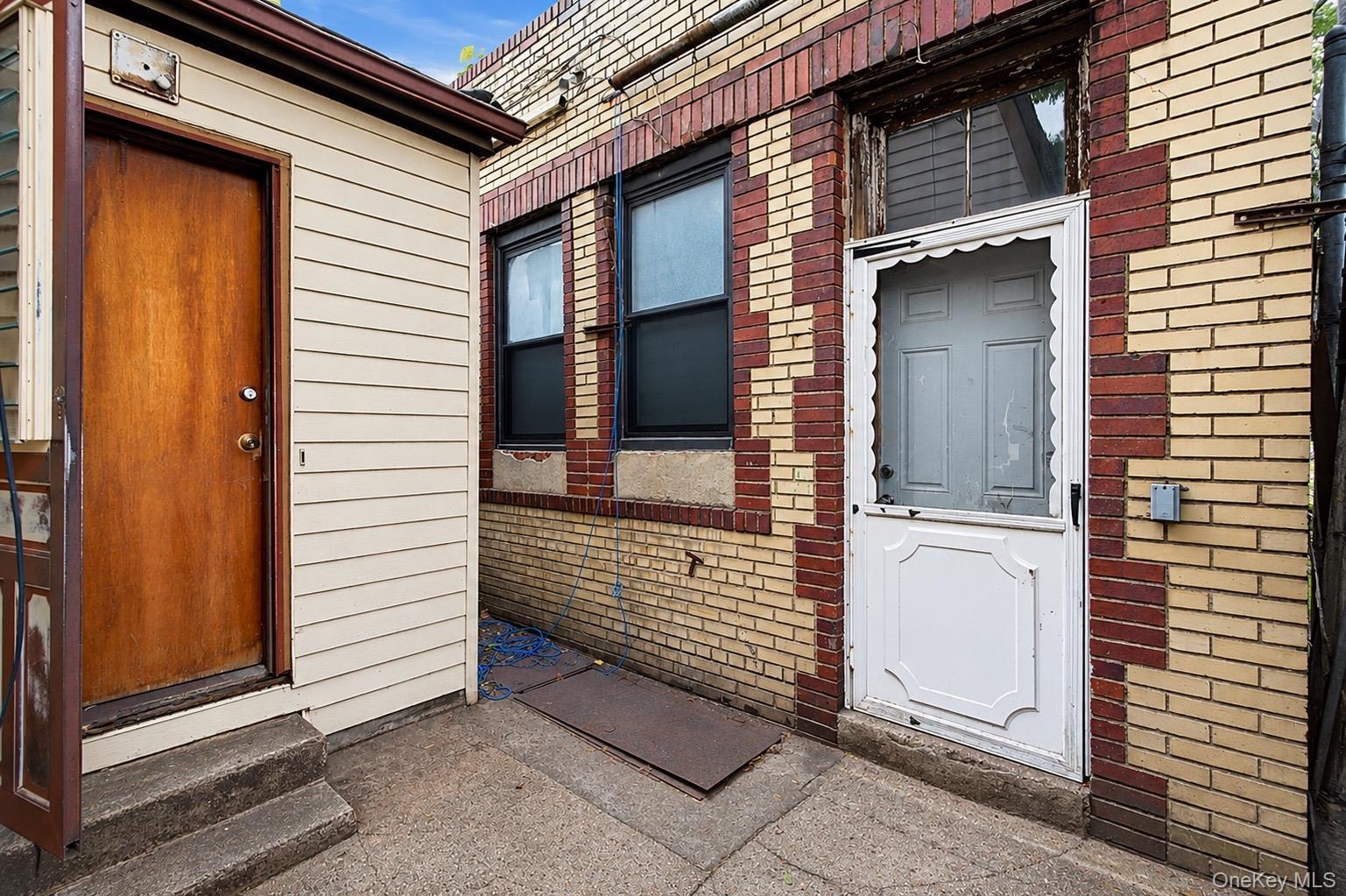 Single Family Utica Avenue  Brooklyn, NY 11234, MLS-1026198-3