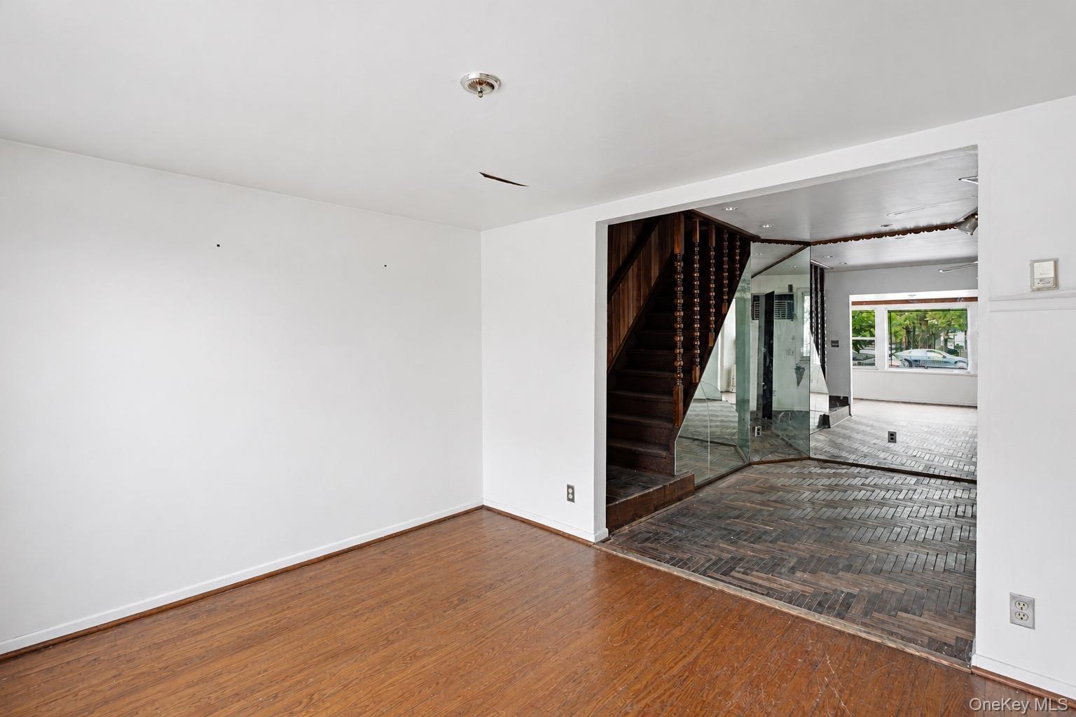 Single Family Utica Avenue  Brooklyn, NY 11234, MLS-1026198-5