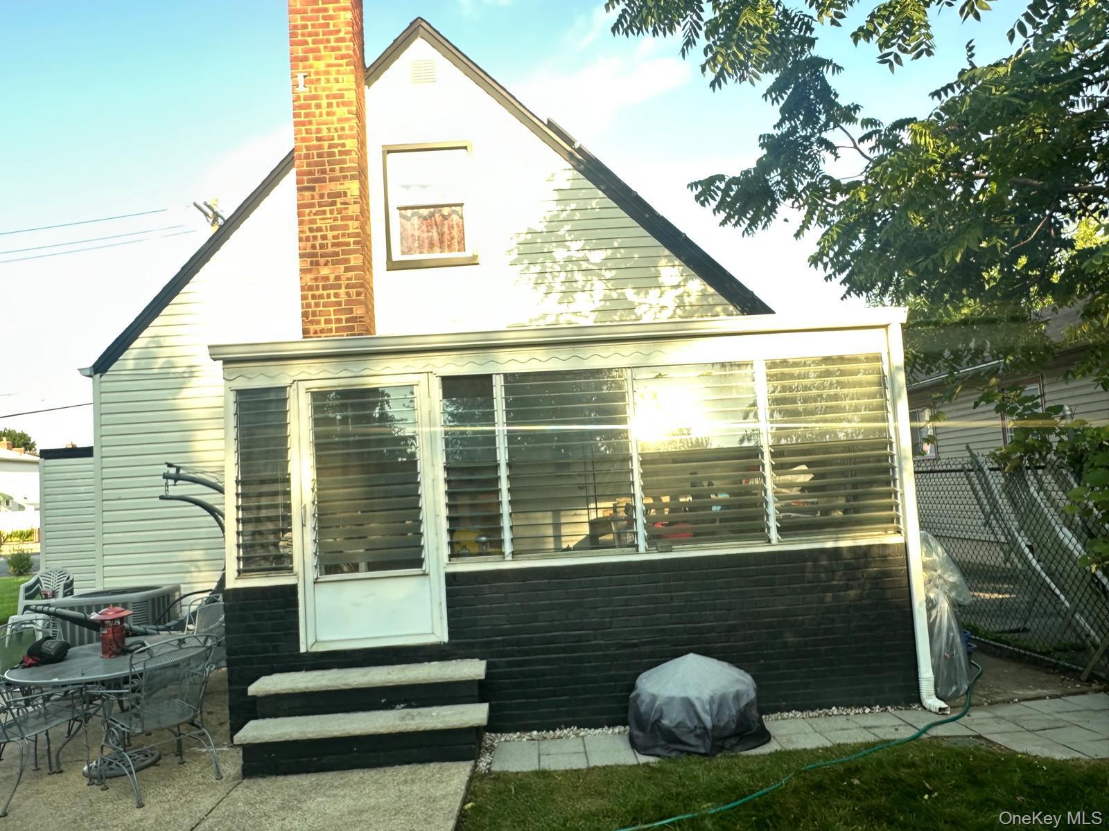 Single Family Springfield Boulevard Queens, NY 11411, MLS-1026202-4