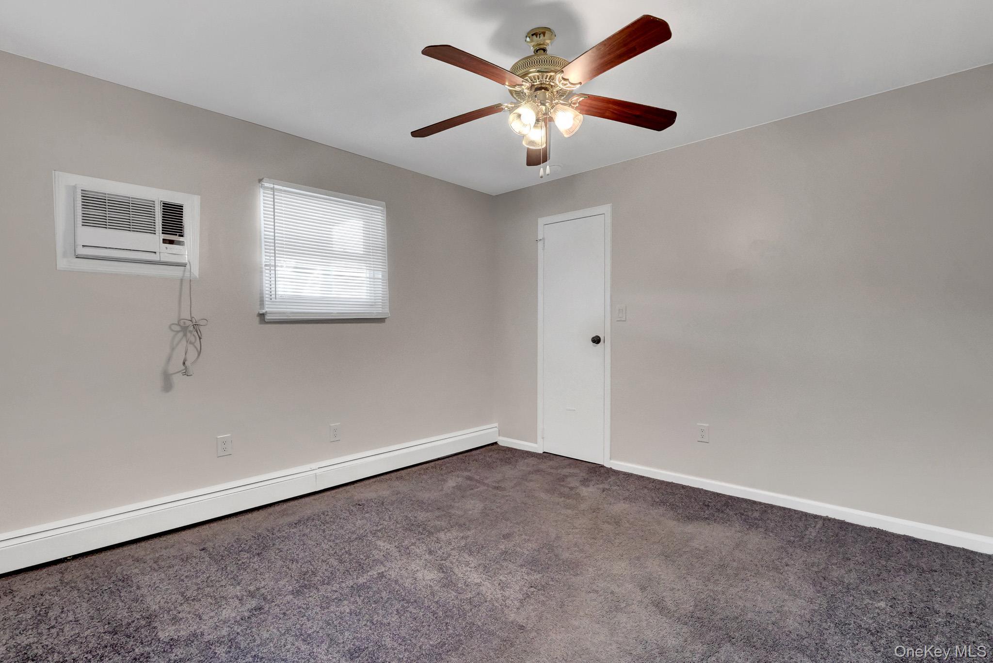 Single Family Somerset Drive Nassau County, NY 11783, MLS-1026219-18