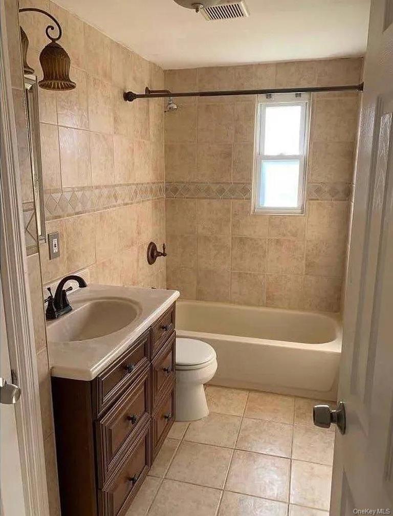 Single Family 172nd Street  Queens, NY 11434, MLS-1026221-3