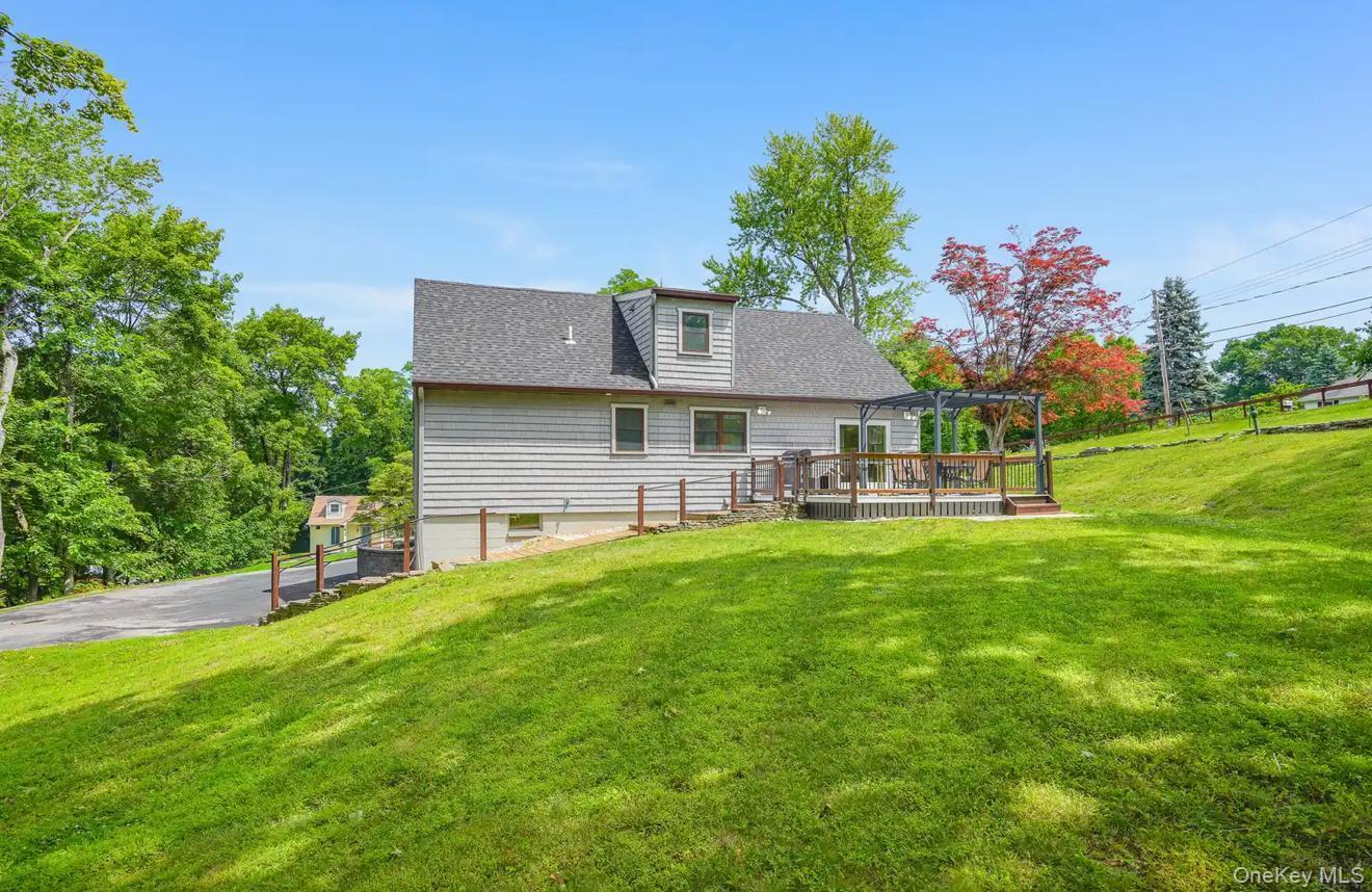 Single Family Woodland Drive Dutchess County, NY 12590, MLS-1026247-24