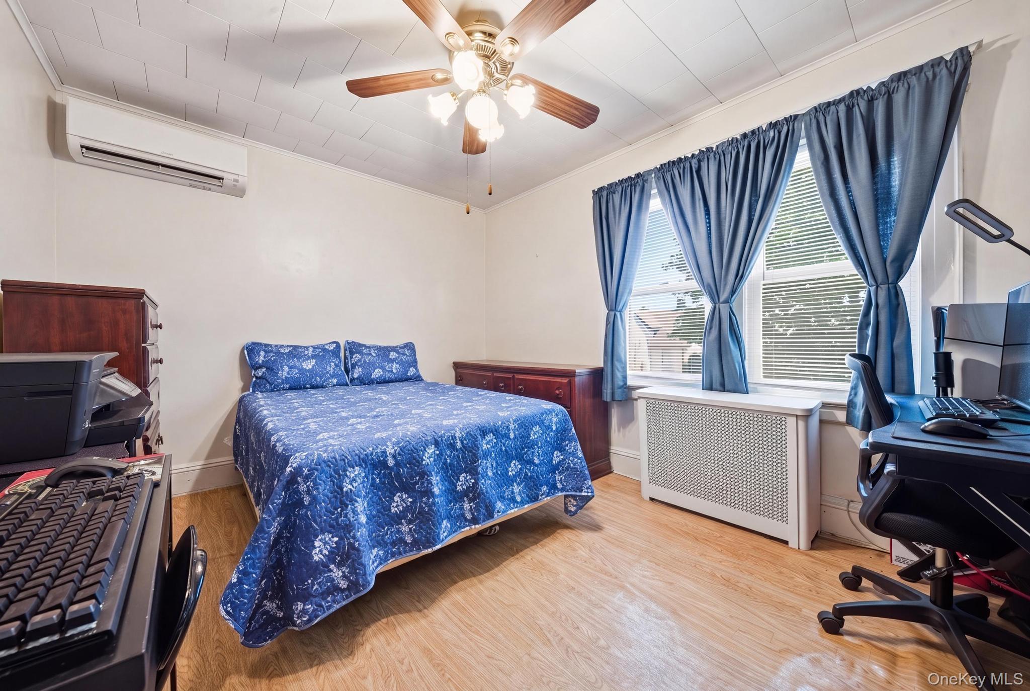 Single Family 85th Avenue Queens, NY 11418, MLS-1026255-13