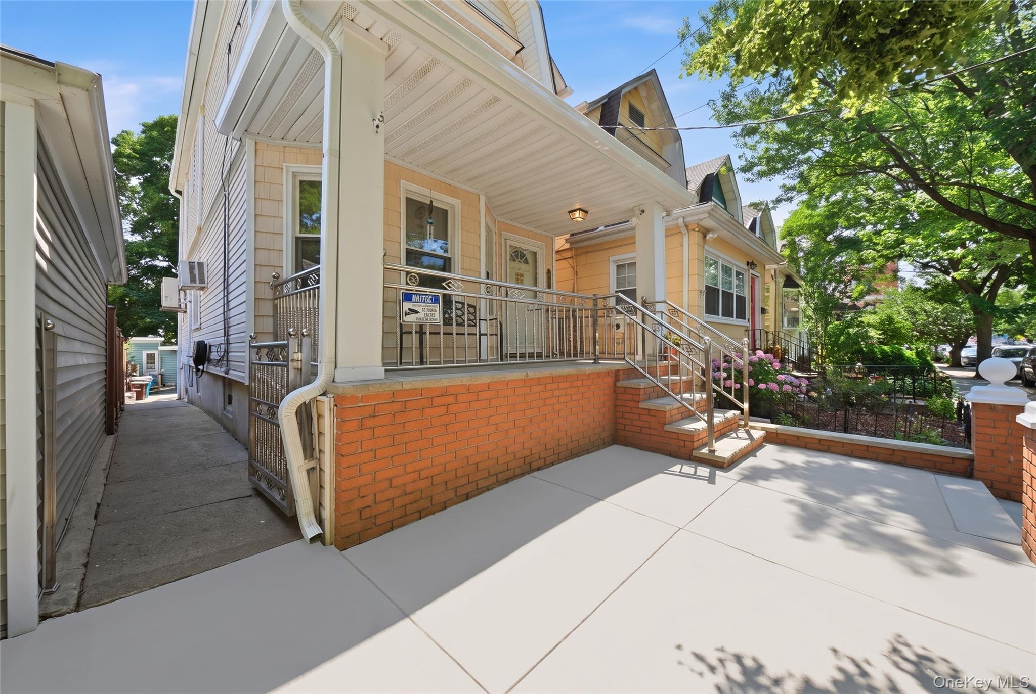Single Family 85th Avenue Queens, NY 11418, MLS-1026255-4