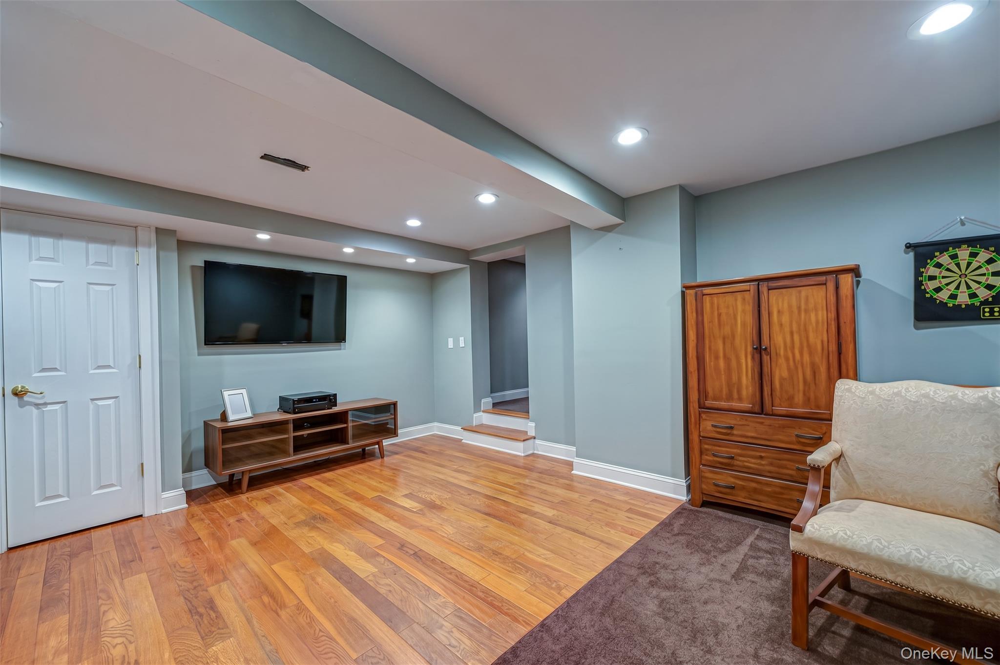 Single Family Harborview Lane  Suffolk County, NY 11743, MLS-1026256-8