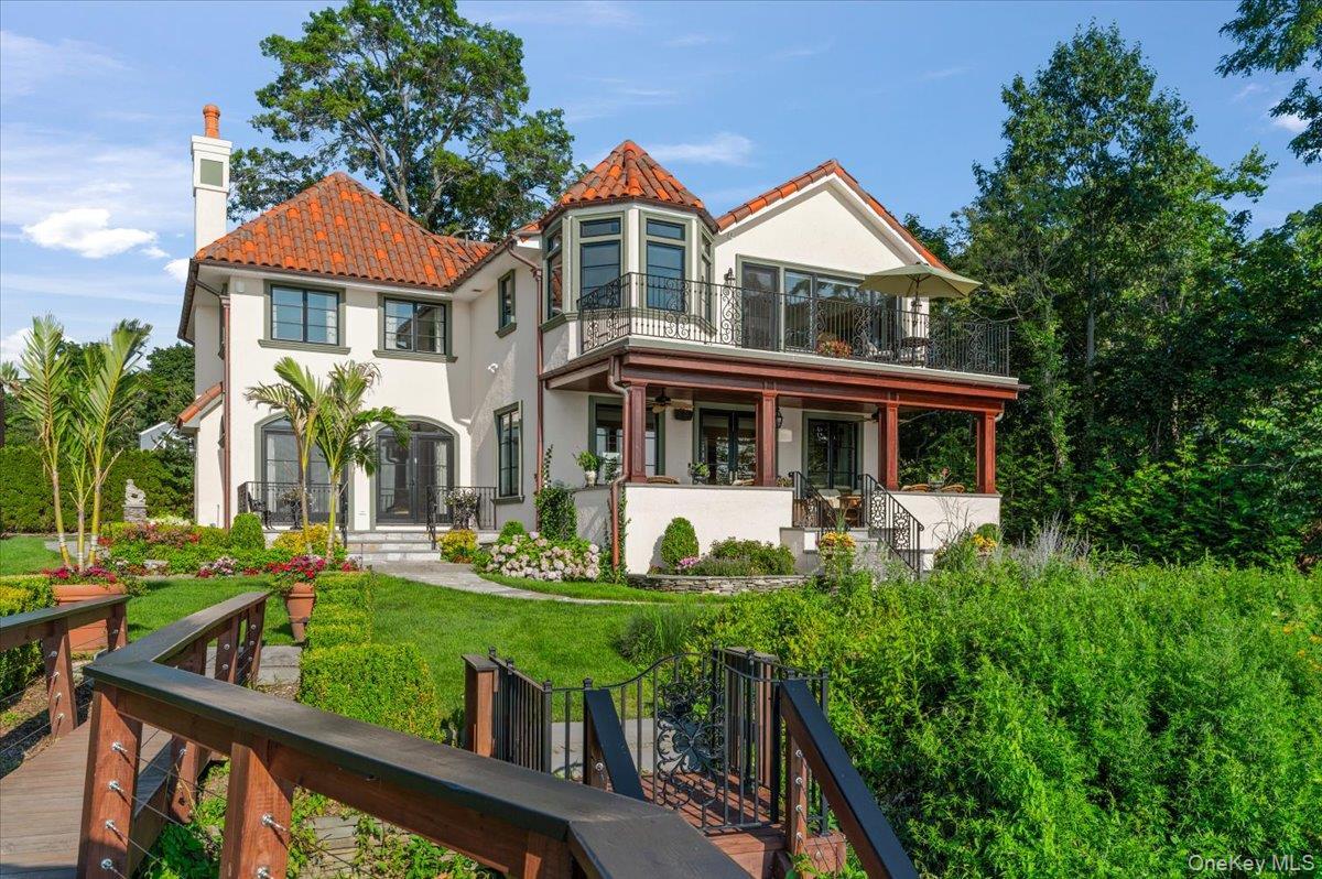 Single Family Centre Island Road  Nassau County, NY 11771, MLS-1026267-32