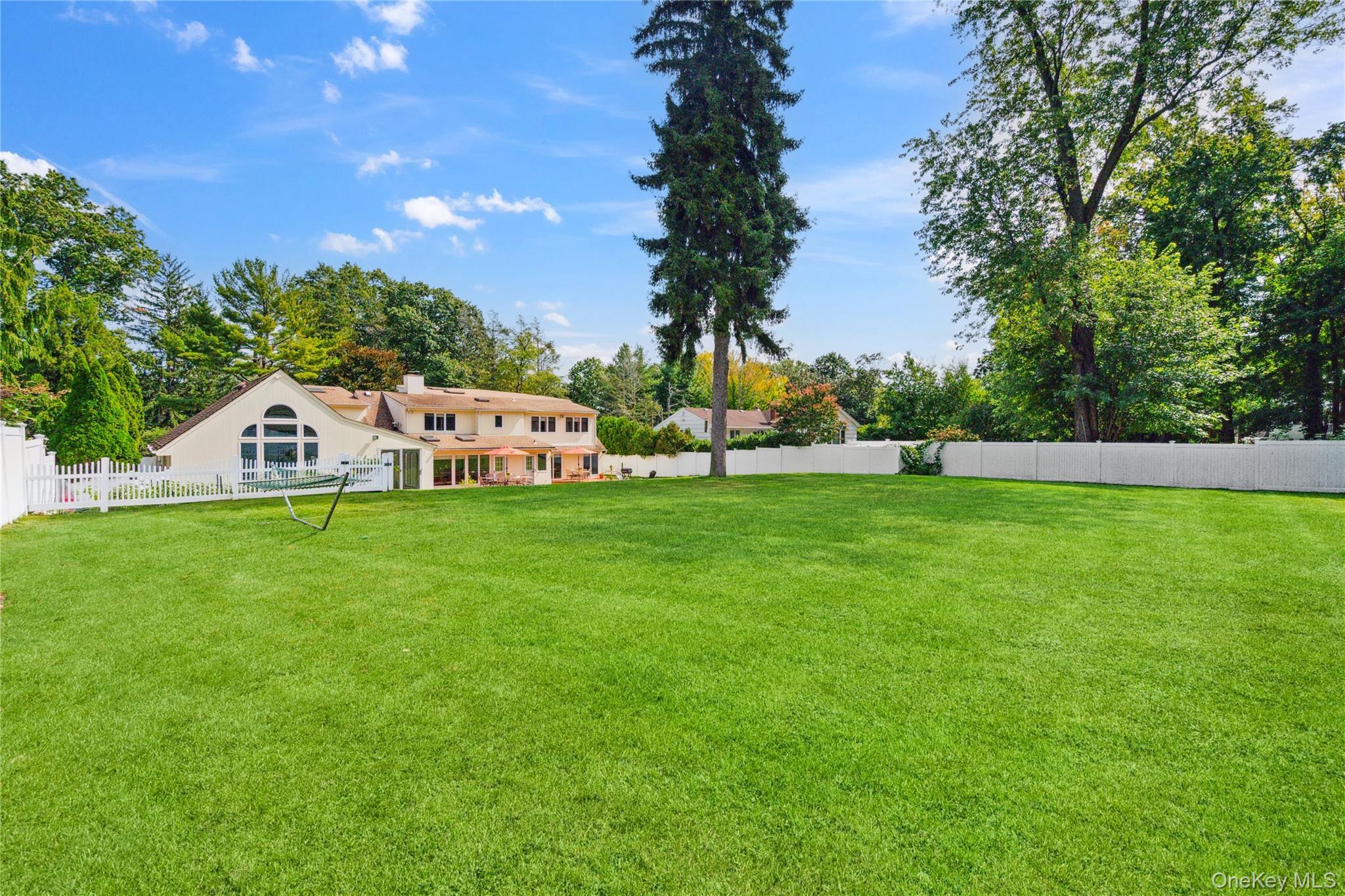 Single Family Wildwood Lane Nassau County, NY 11548, MLS-1026272-32